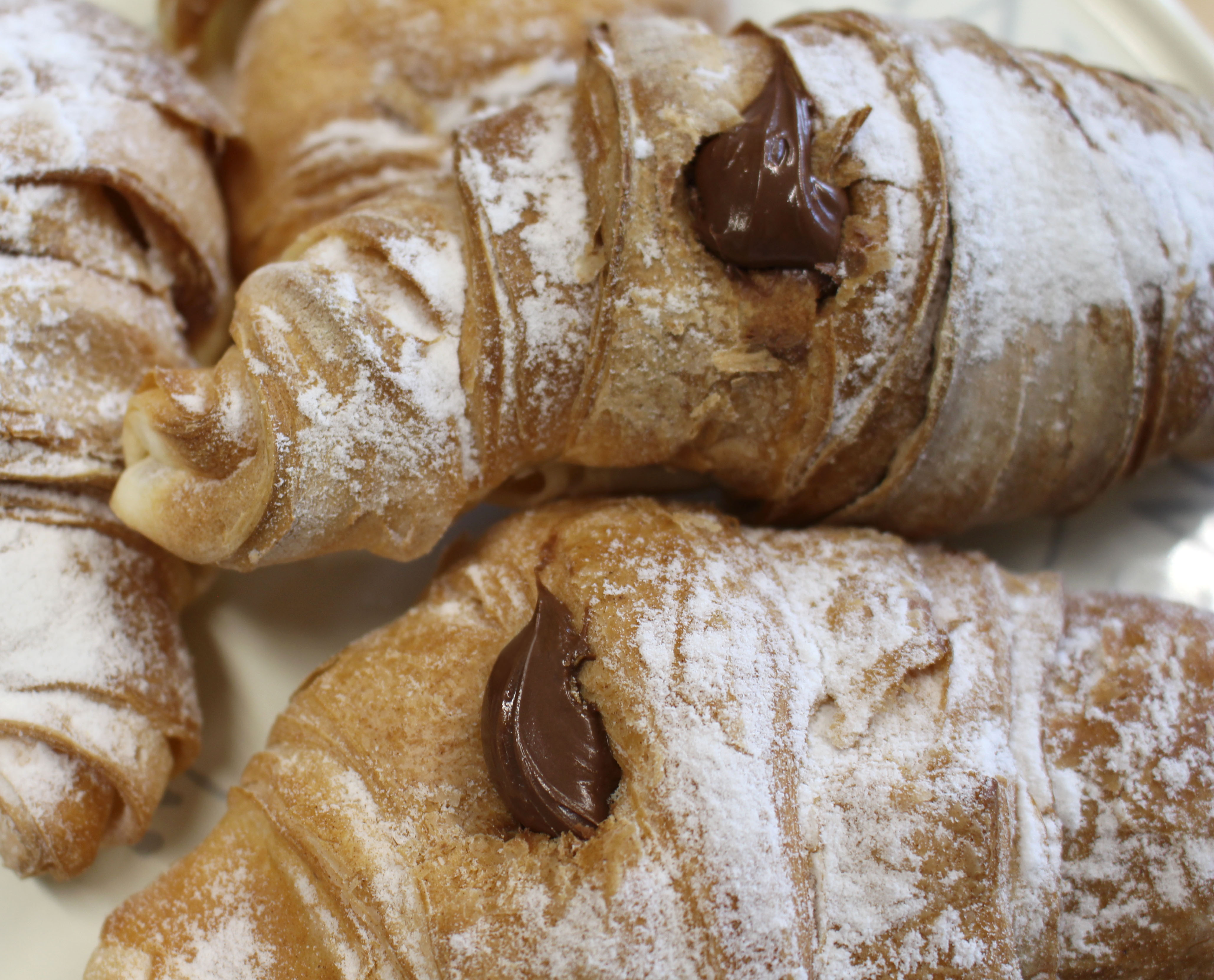 Cornetto crema di nocciola e cacao