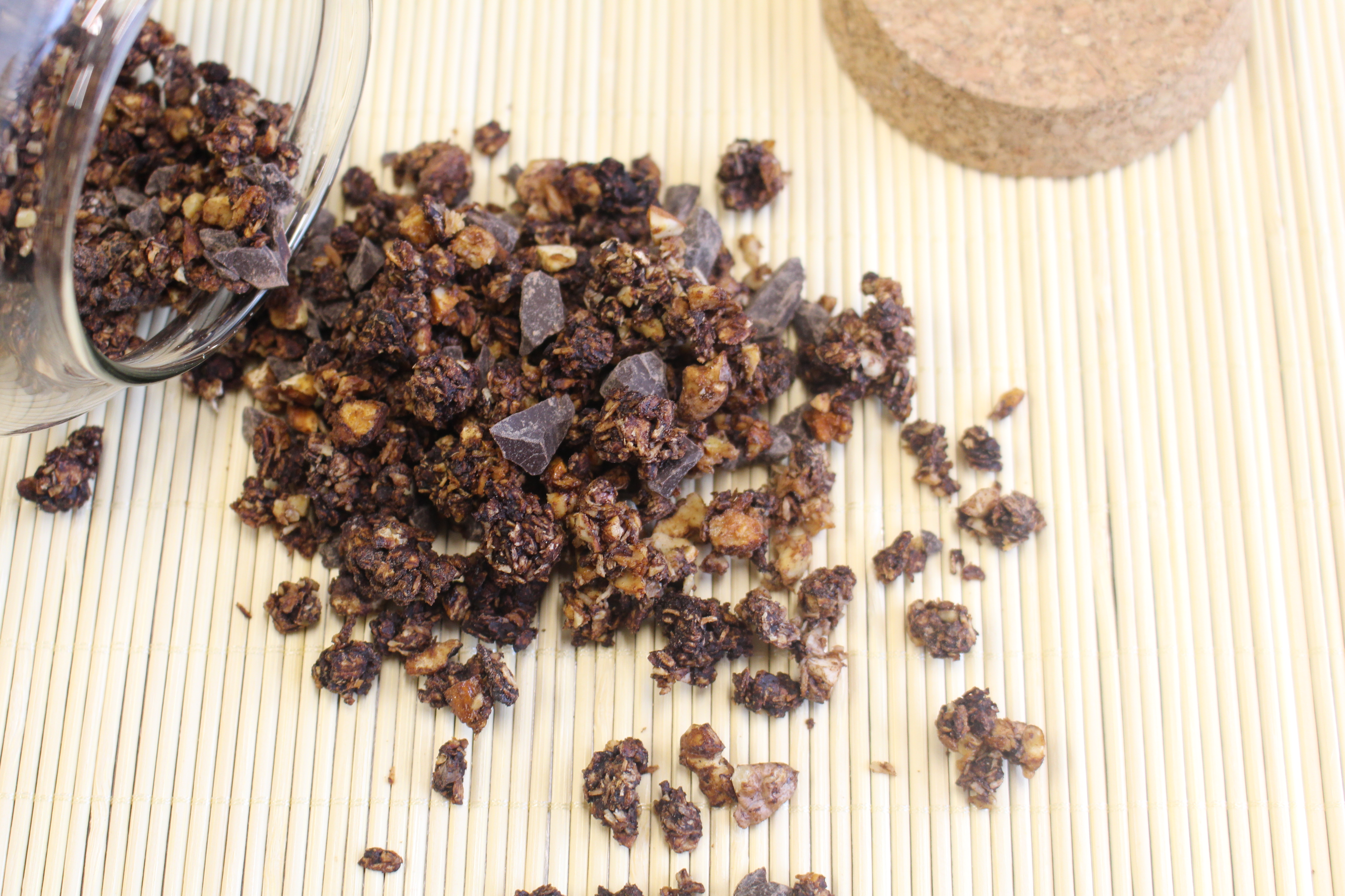 Granola cioccolato e cocco