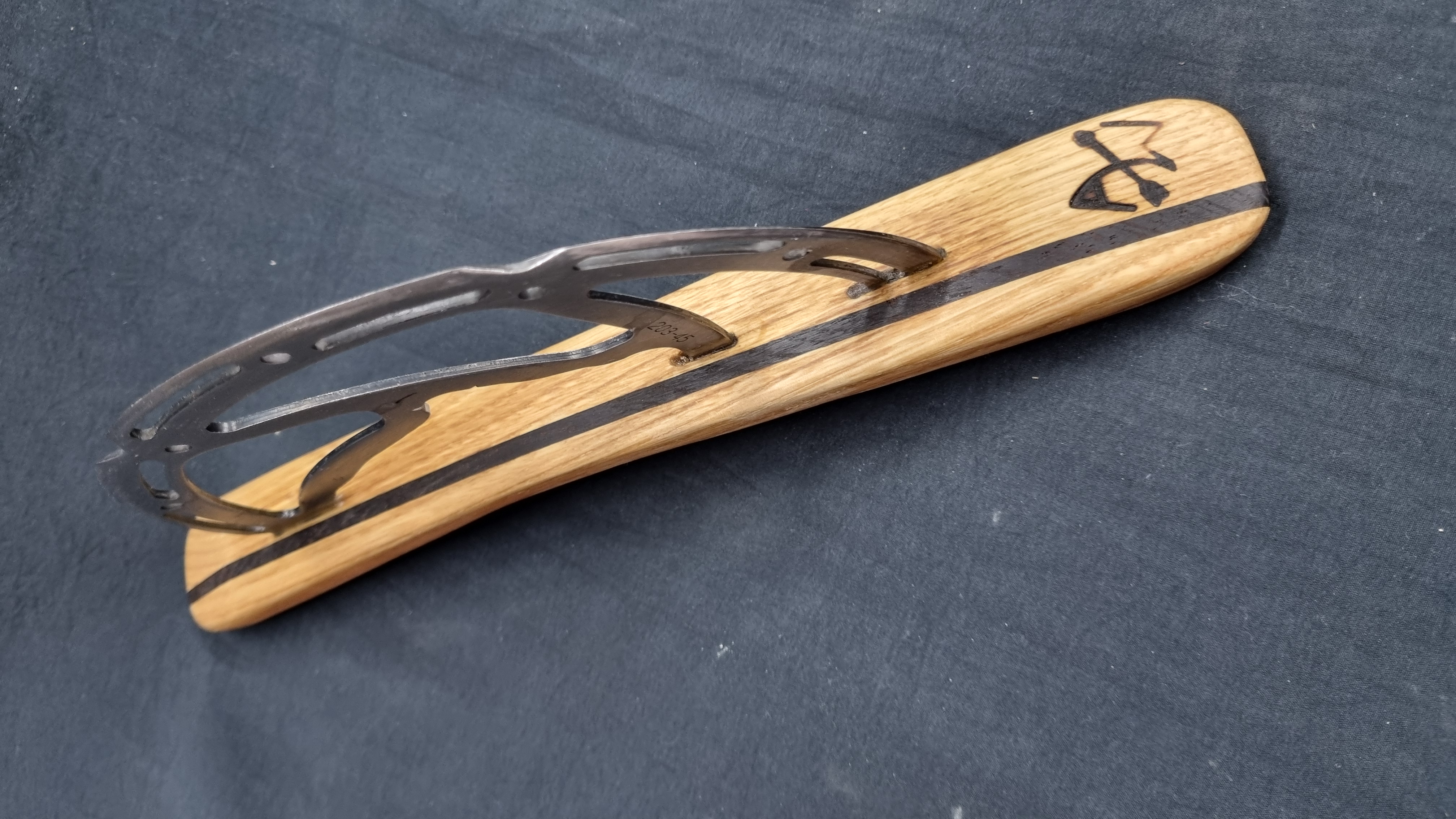 Pizzaschneider Longboard 018