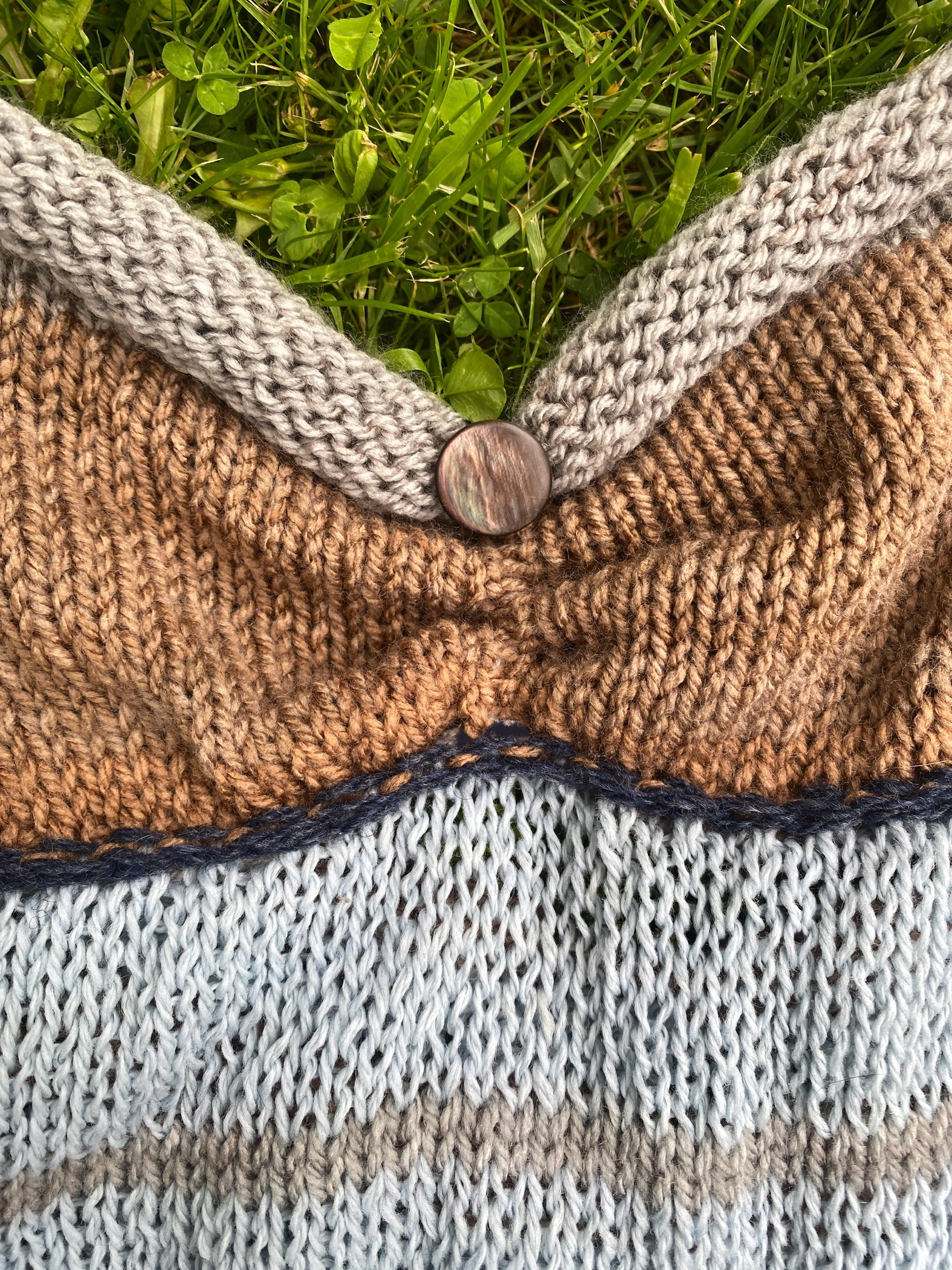 The Baez Top