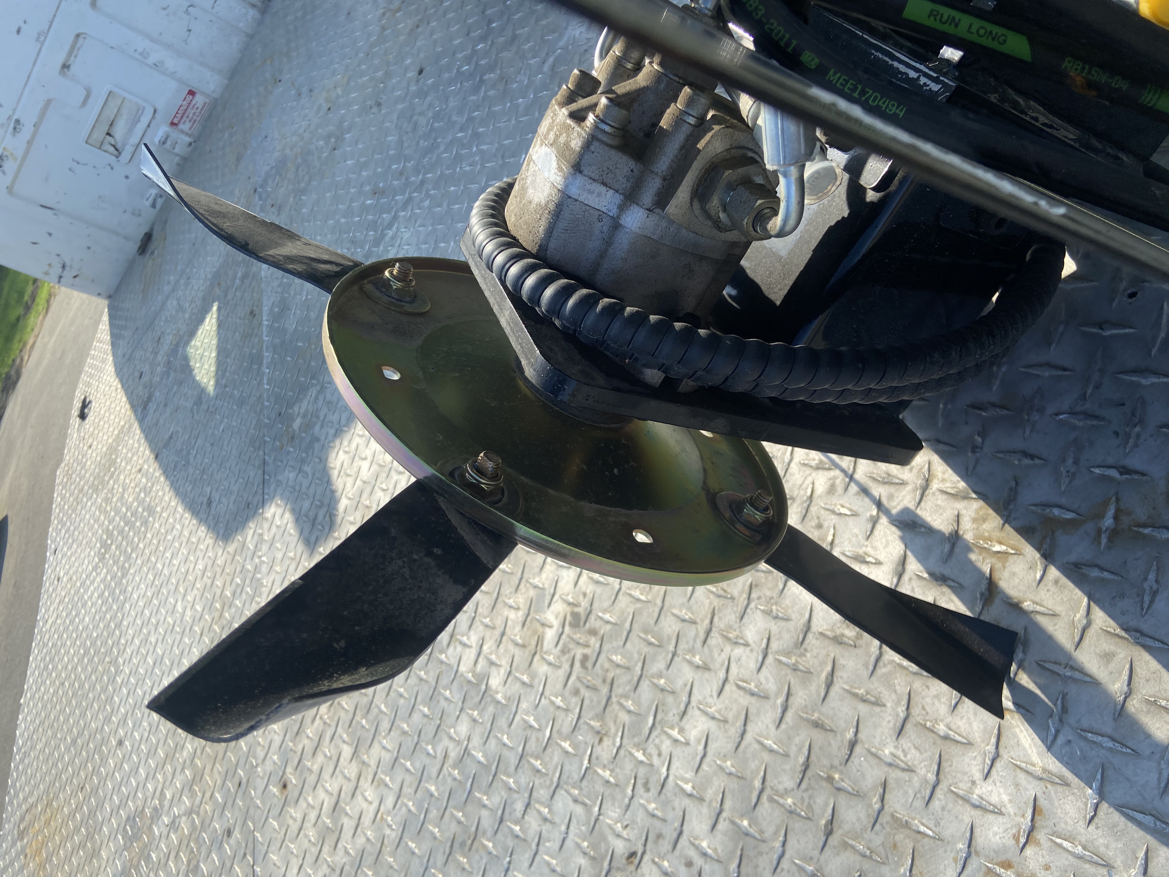 Extreme Duty Brush Cutter For 1 Ton Excavators 