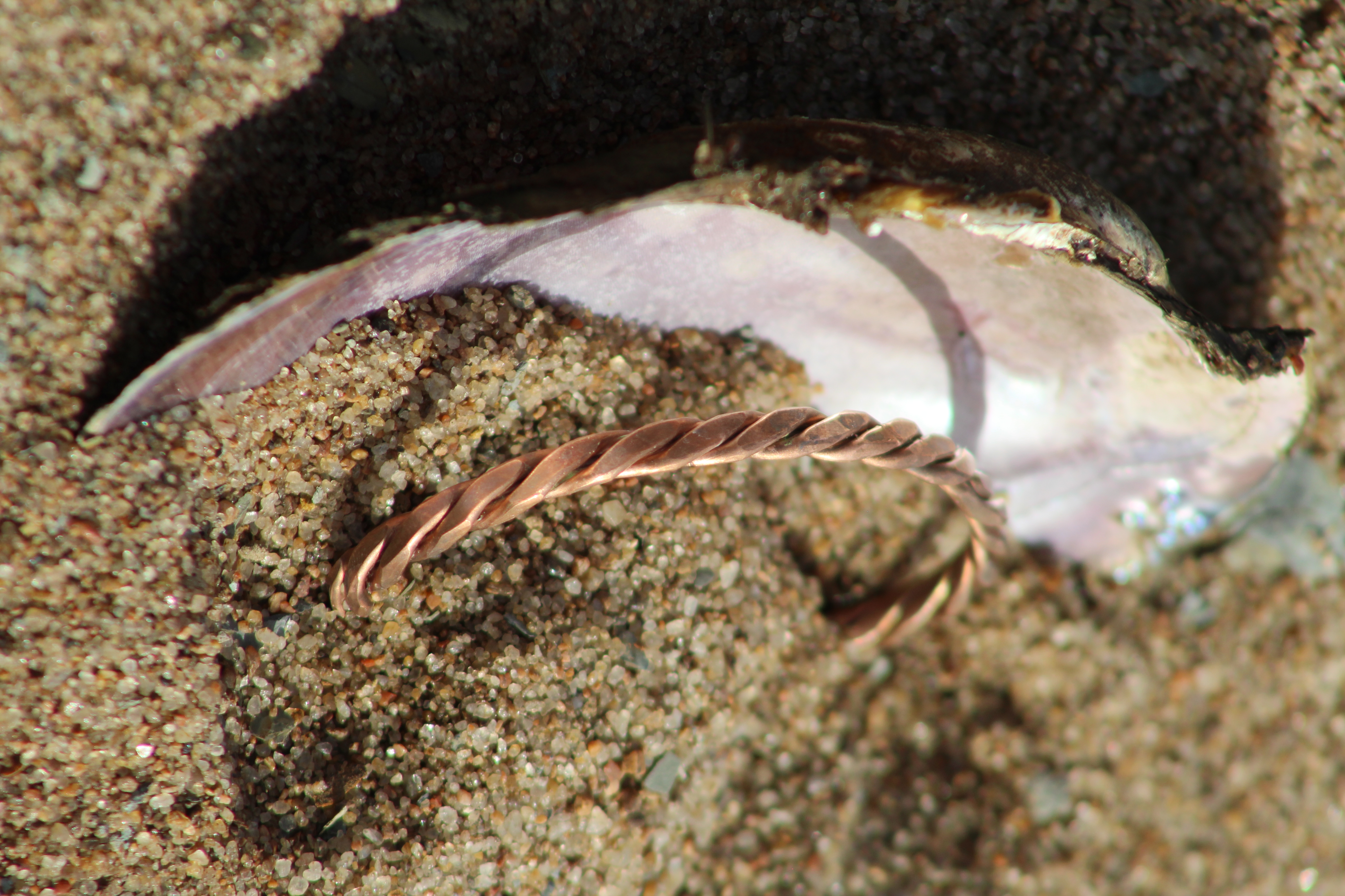 Familiar Elegance Bracelet