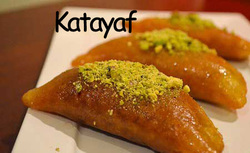 Stuffed Katayef with walnut (6 pieces, 3lbs)