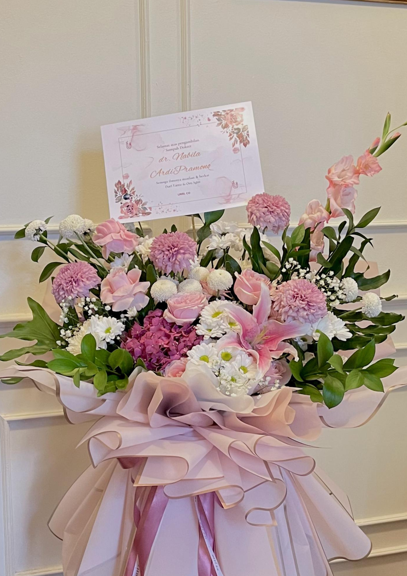 Standing Bouquet - Fresh Flower