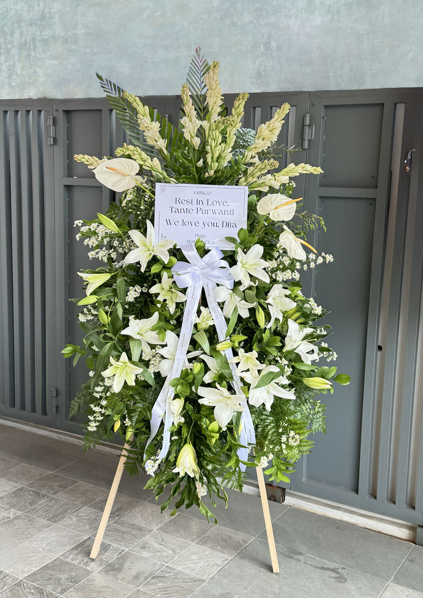 Standing Bouquet - Fresh Flower