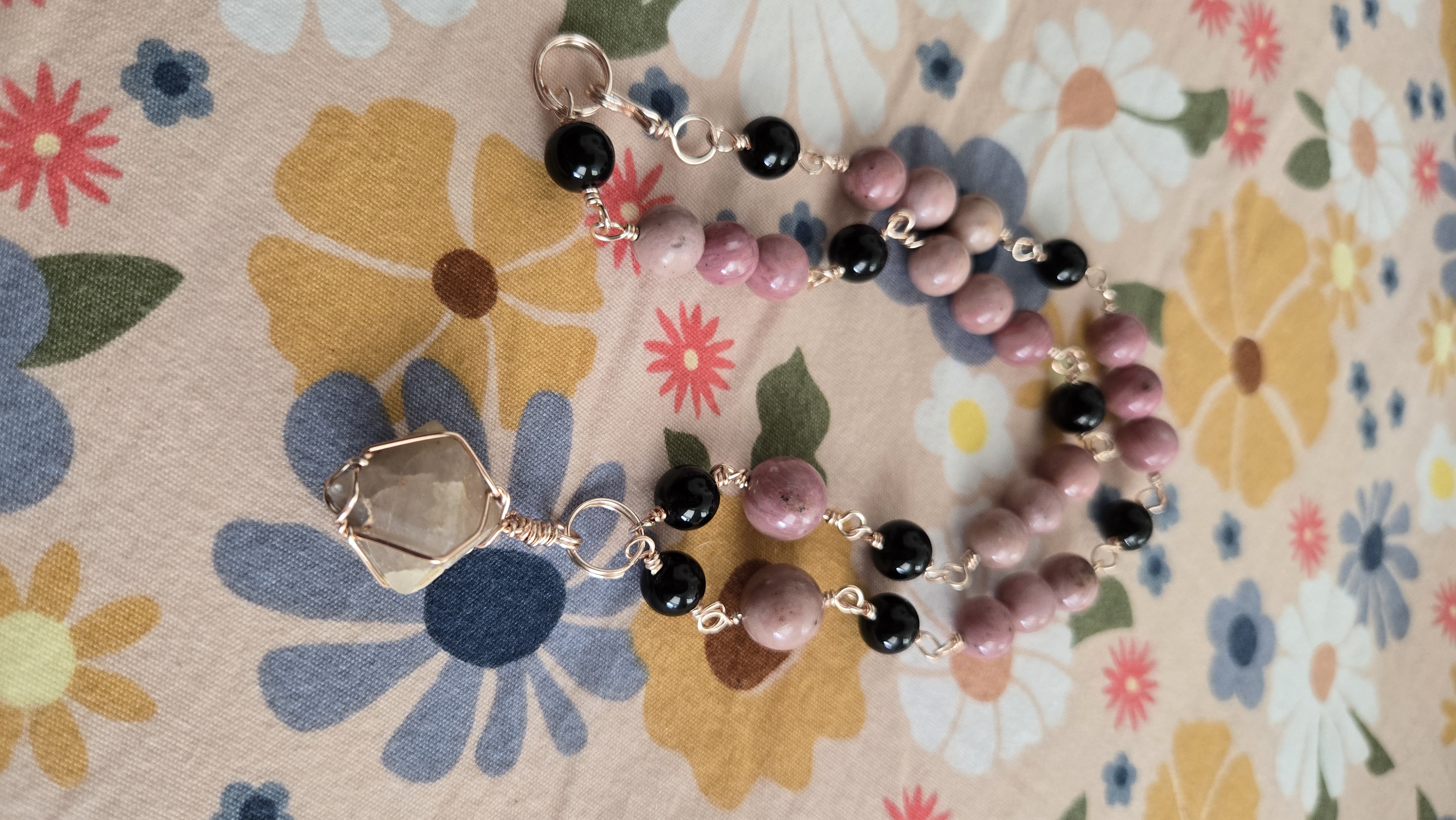Beta Rosie Choker