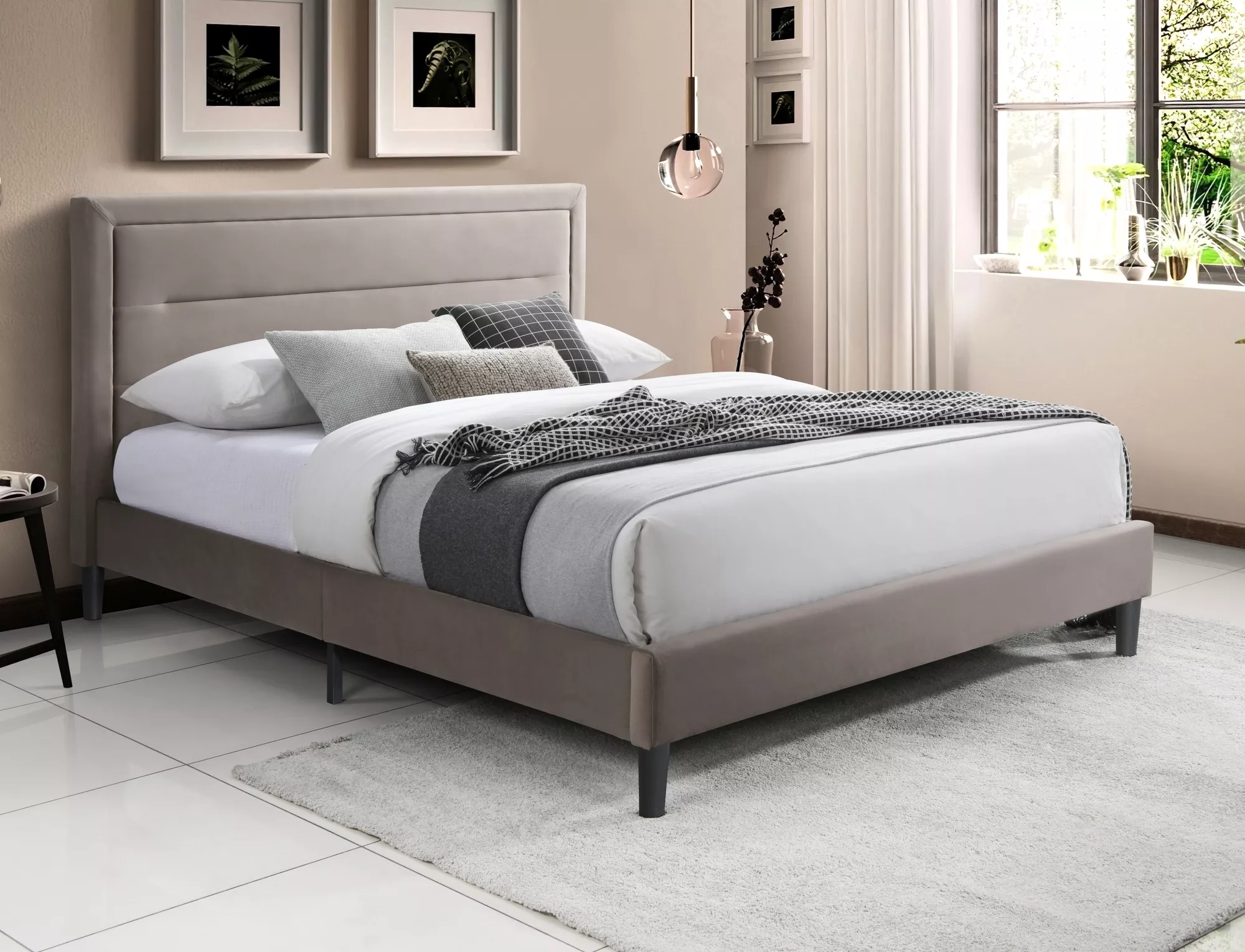 Miegamojo lova Malaga su grotelėmis