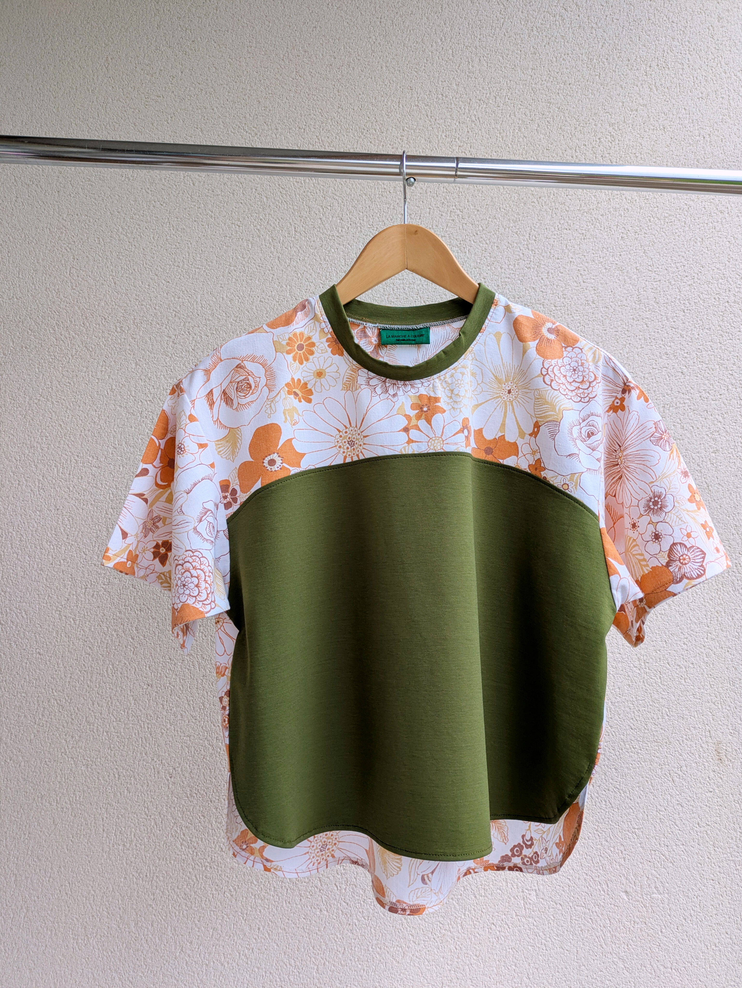 Blouse Trez - Fleurs orange et kaki