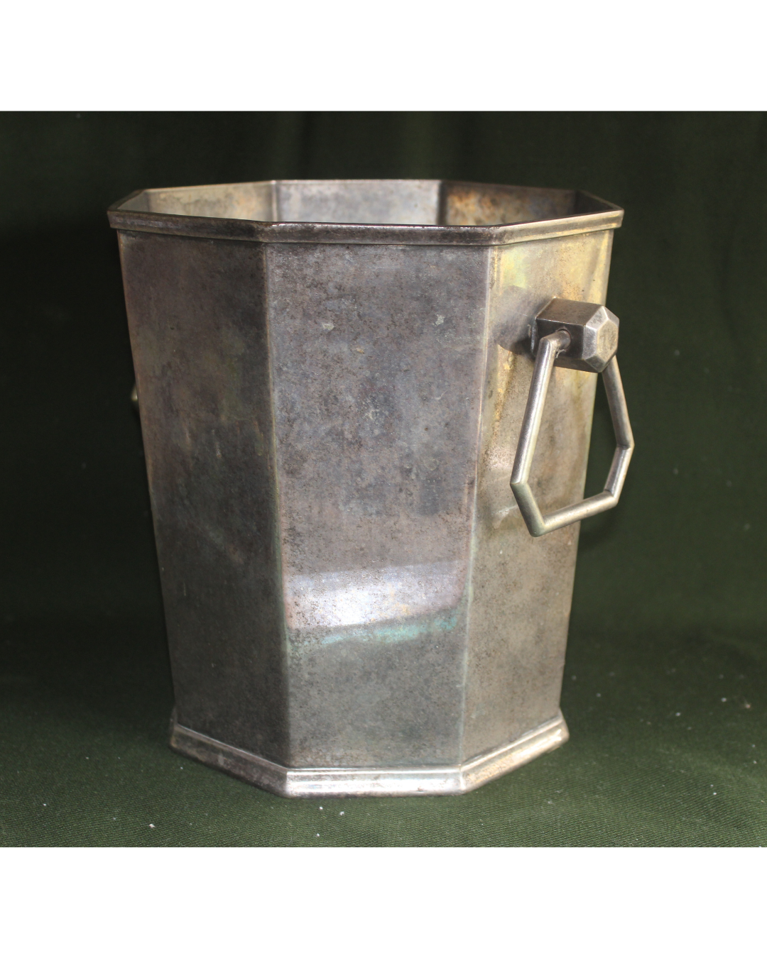 Balde Decorativo / Cachepô Octogonal Vintage em Metal Prateado com banho de prata (22cm)