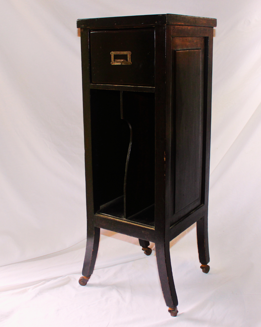 Móvel Antigo Porta Telefone Madeira Preto "Lowell" com Rodízios - Vintage 74cm