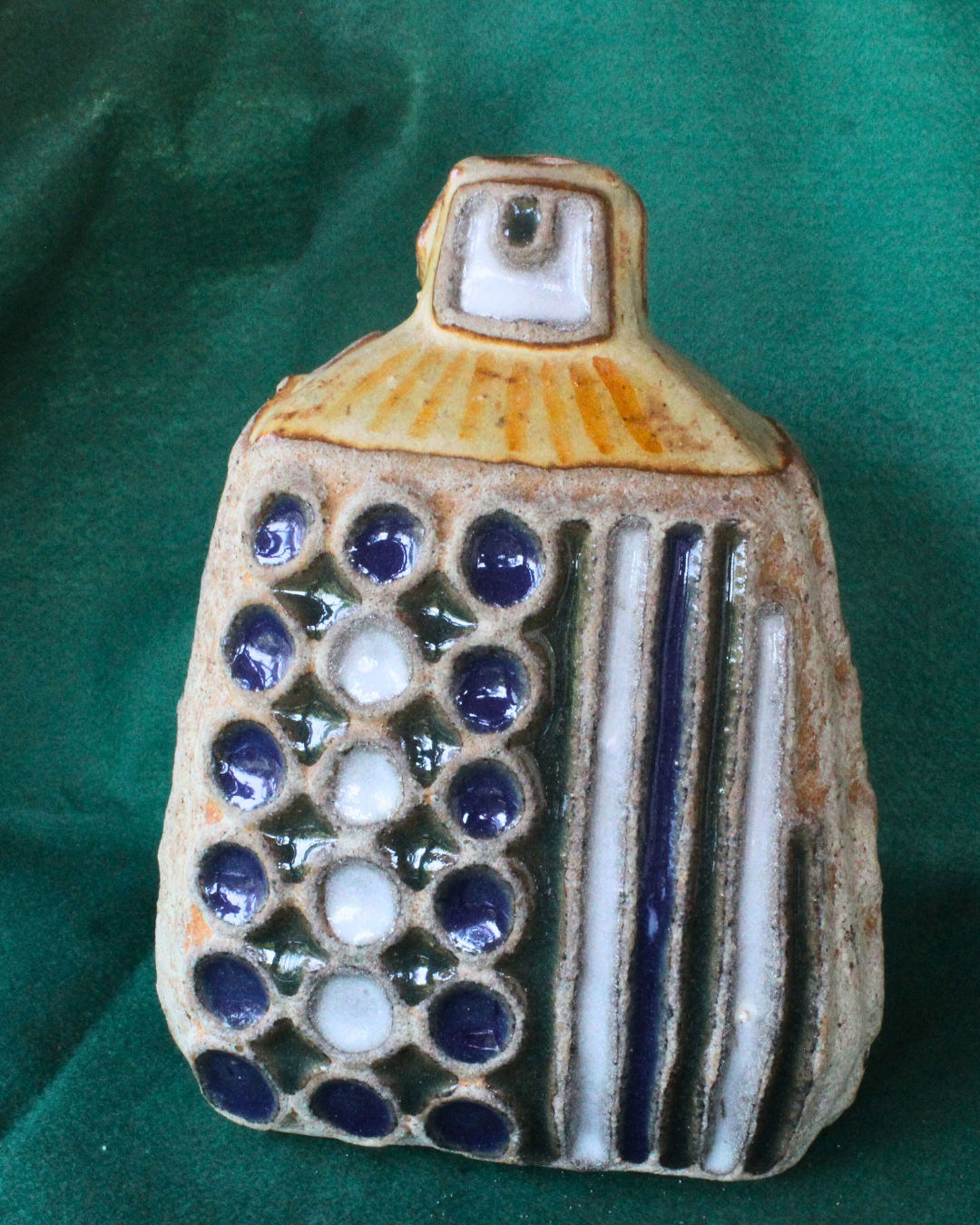 Conjunto Exclusivo de Cerâmica Artesanal Assinada "4#" (Barcelona)