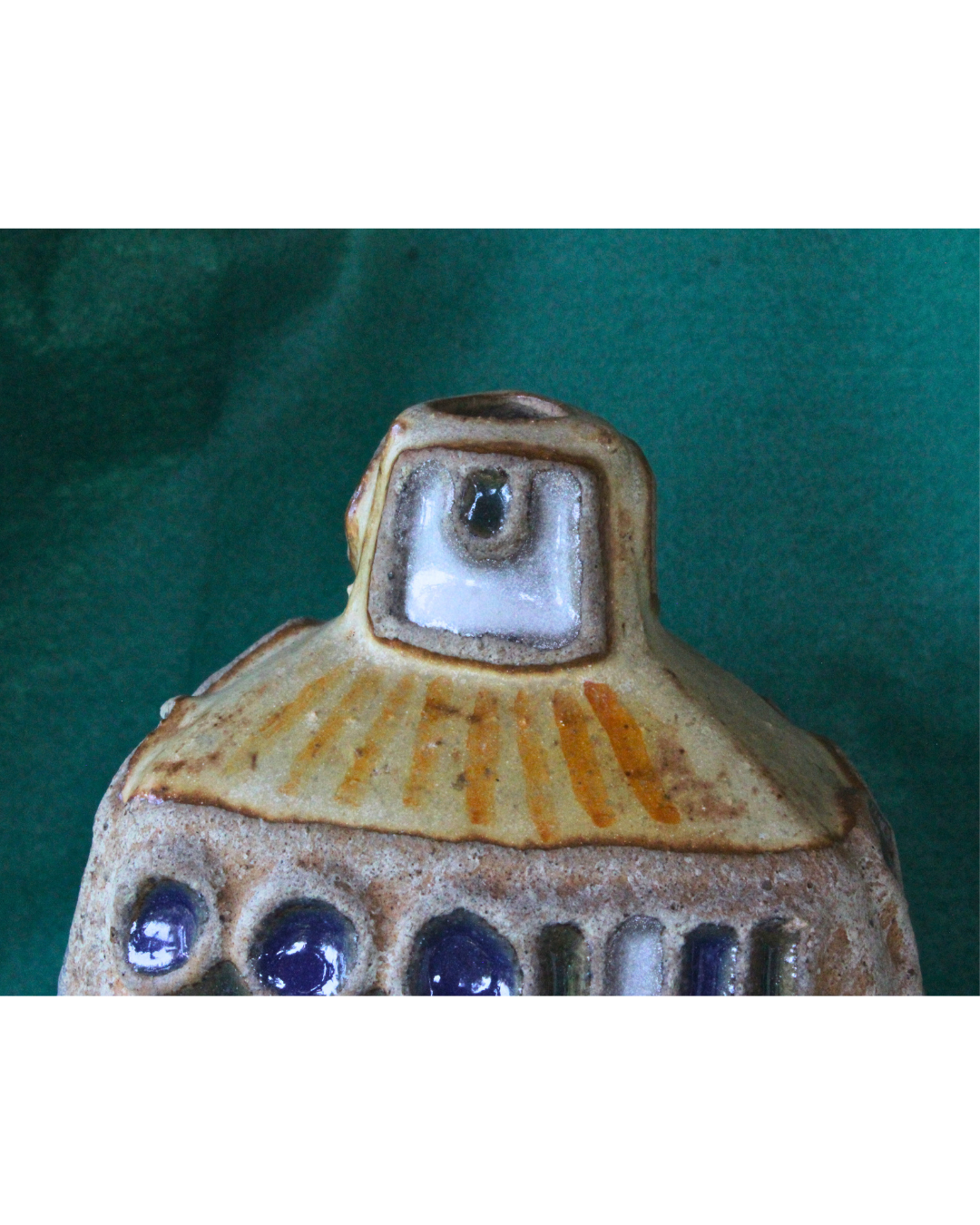 Conjunto Exclusivo de Cerâmica Artesanal Assinada "4#" (Barcelona)