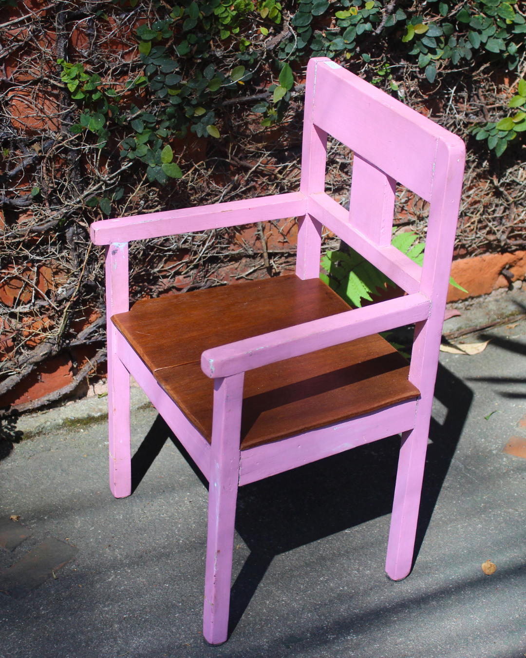 Cadeirinha infantil rosa