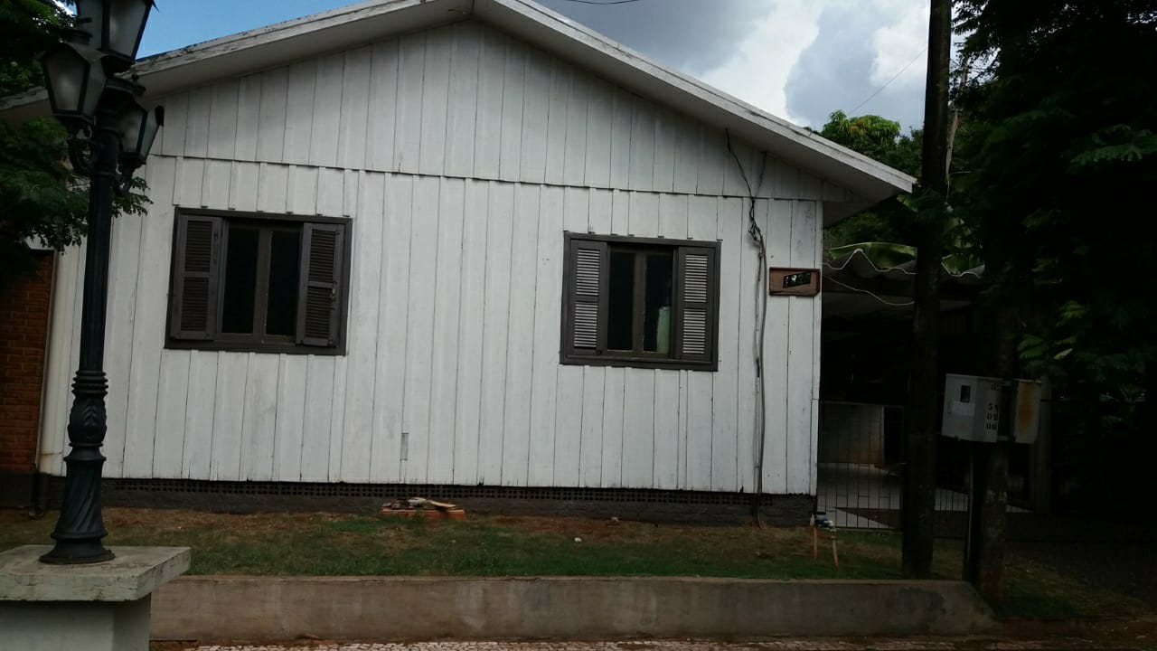 2 Casas em Itaipulândia