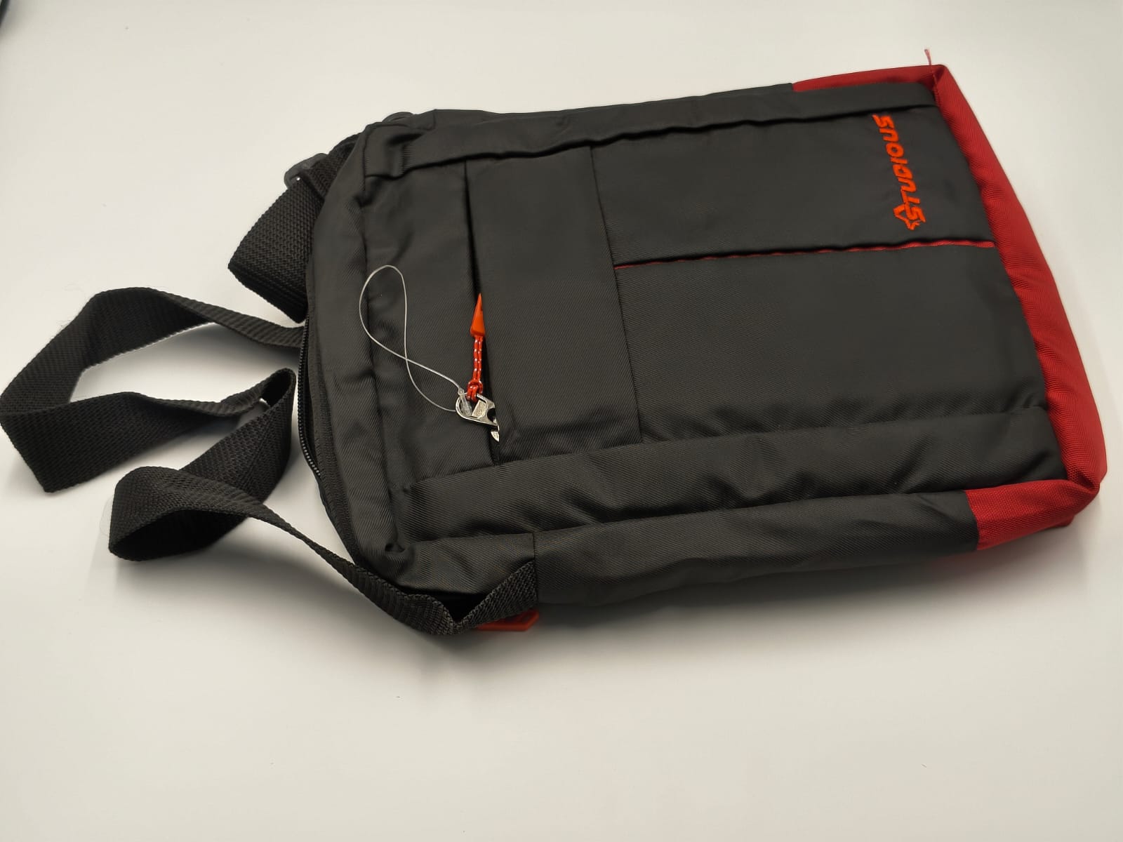 Sturdy Laptop Shoulder Bag