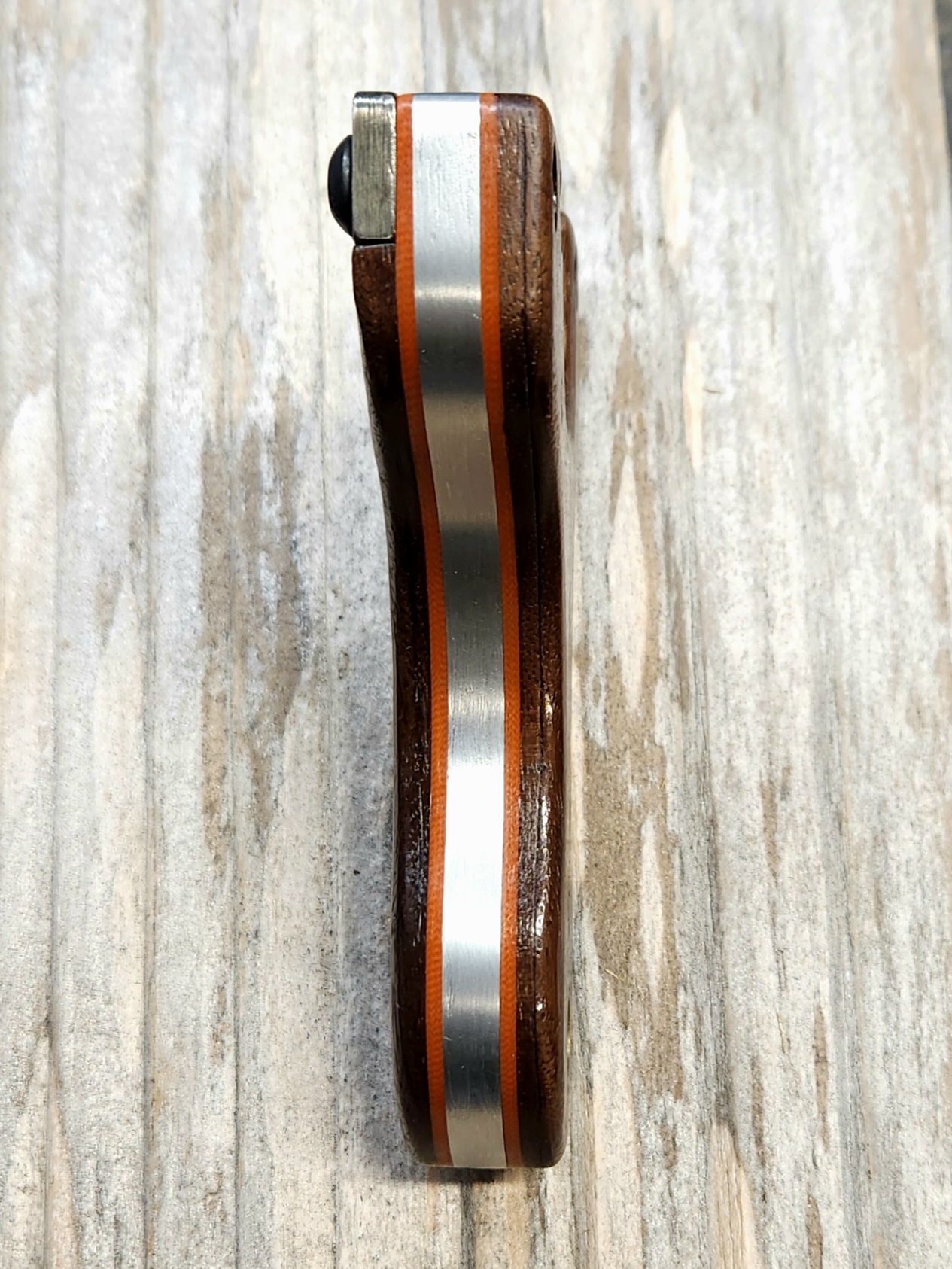 BR549X ALLOY/G10