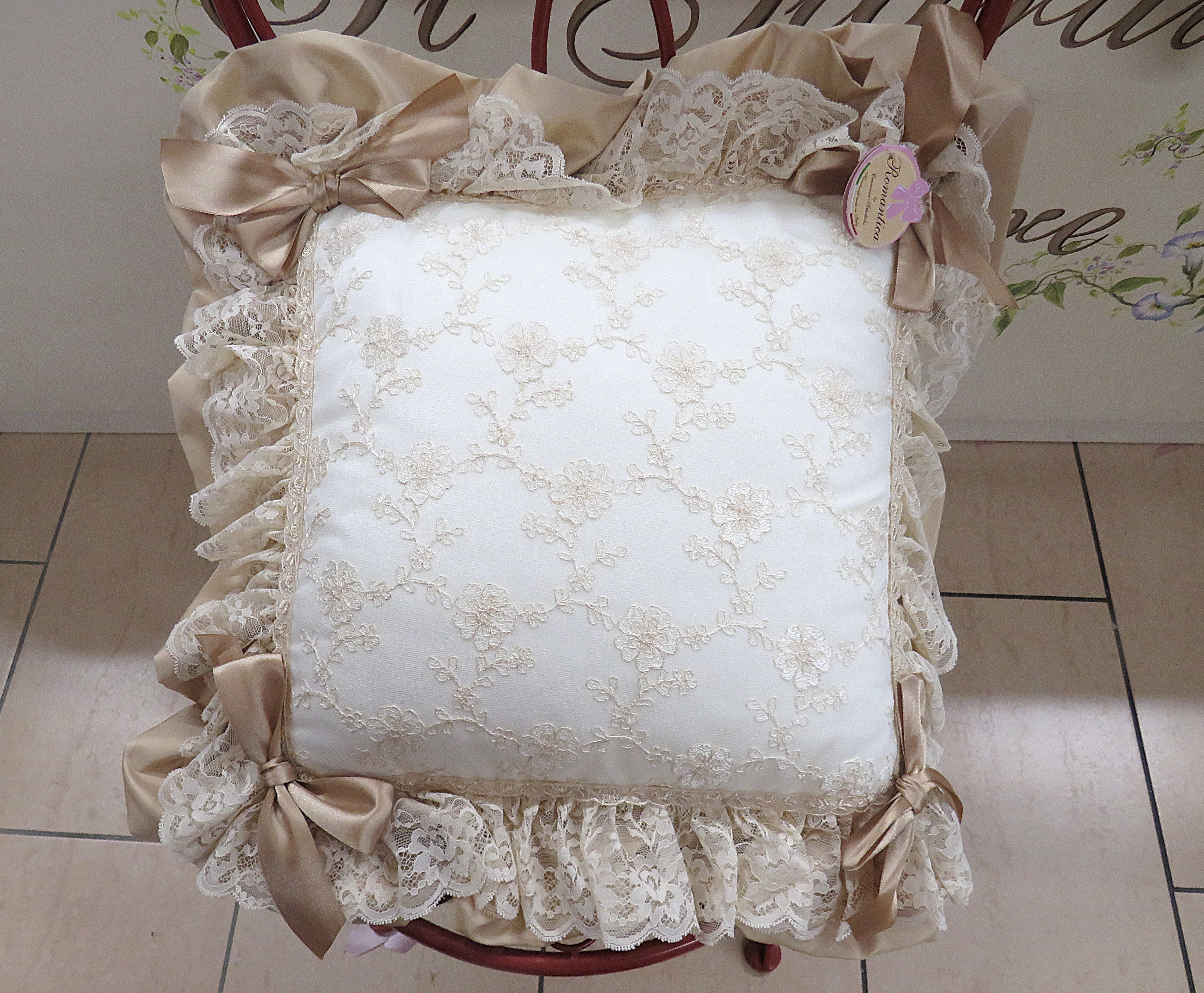 Cuscino con voile 