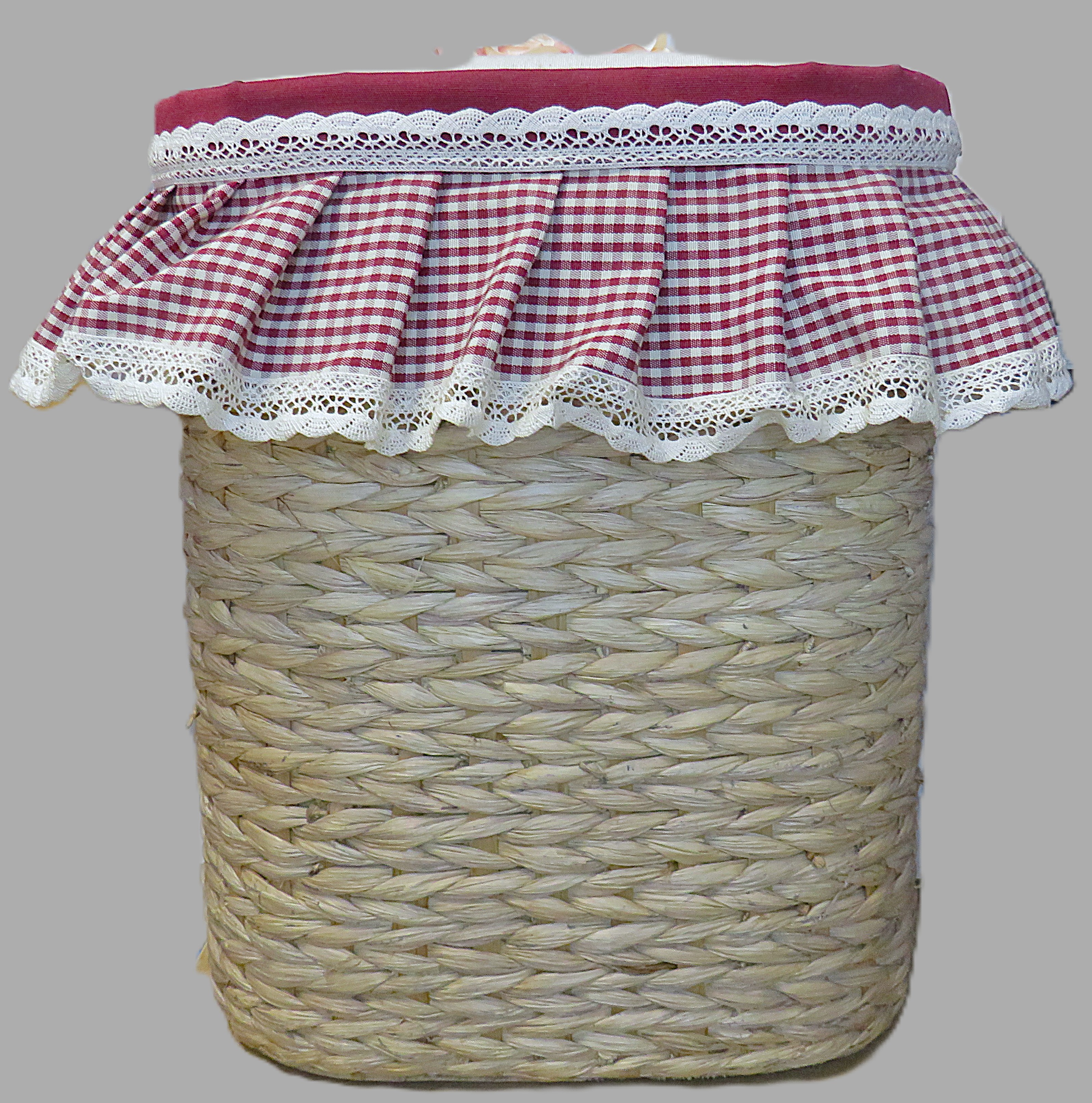 Baule rosso in vimini (piccolo)