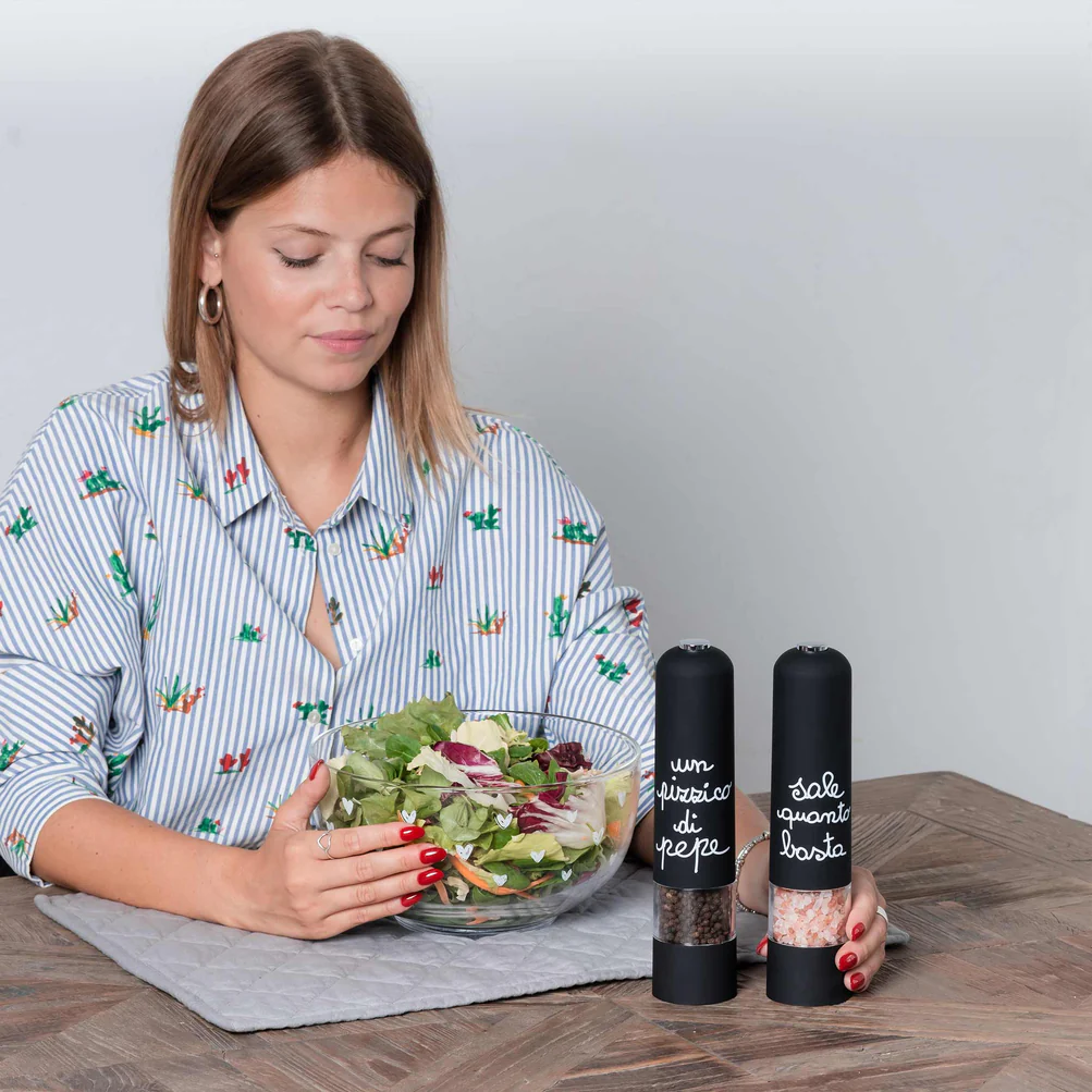 Macinapepe elettrico nero  "Un pizzico di pepe"