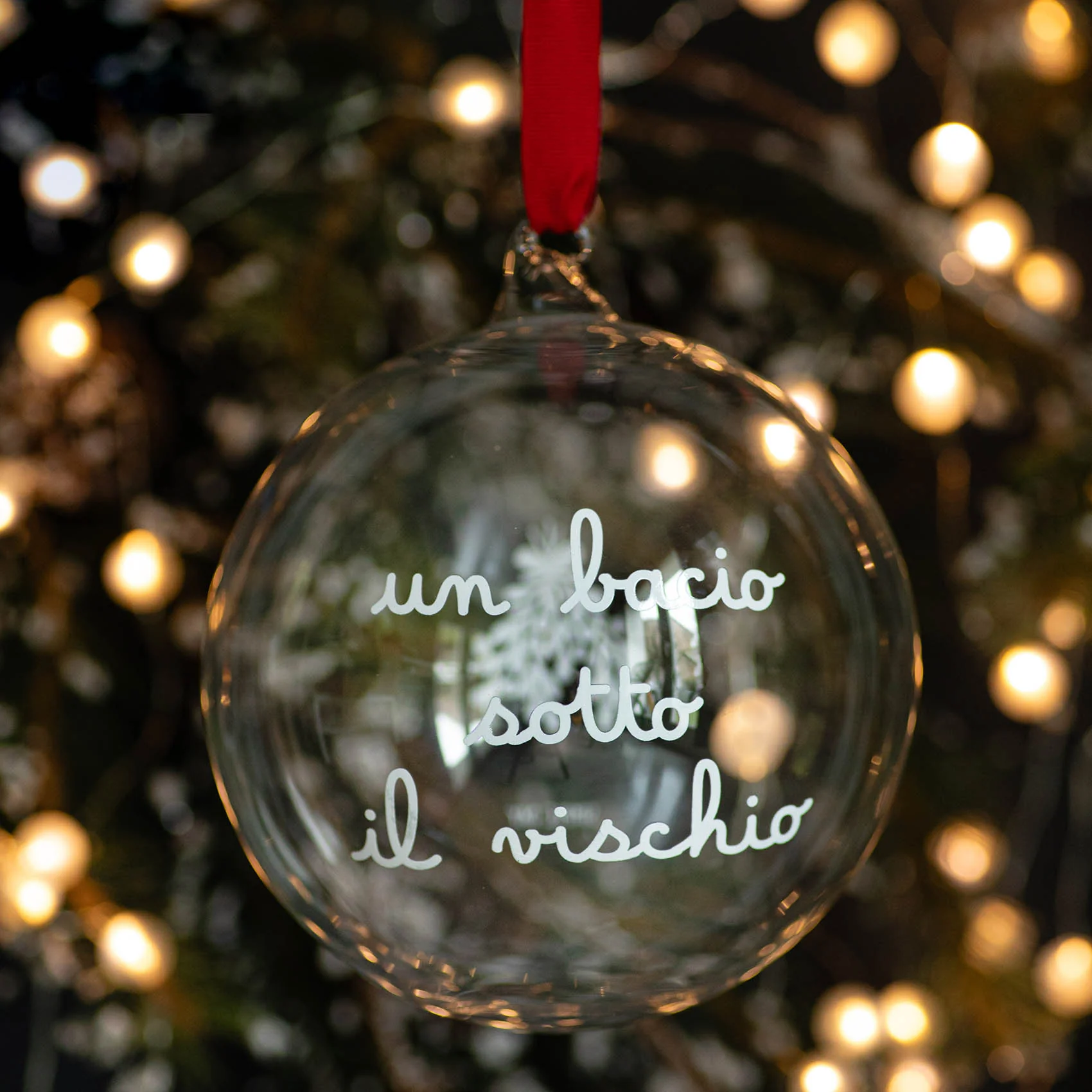 Pallina vetro "Un bacio sotto al vischio" 15cm 