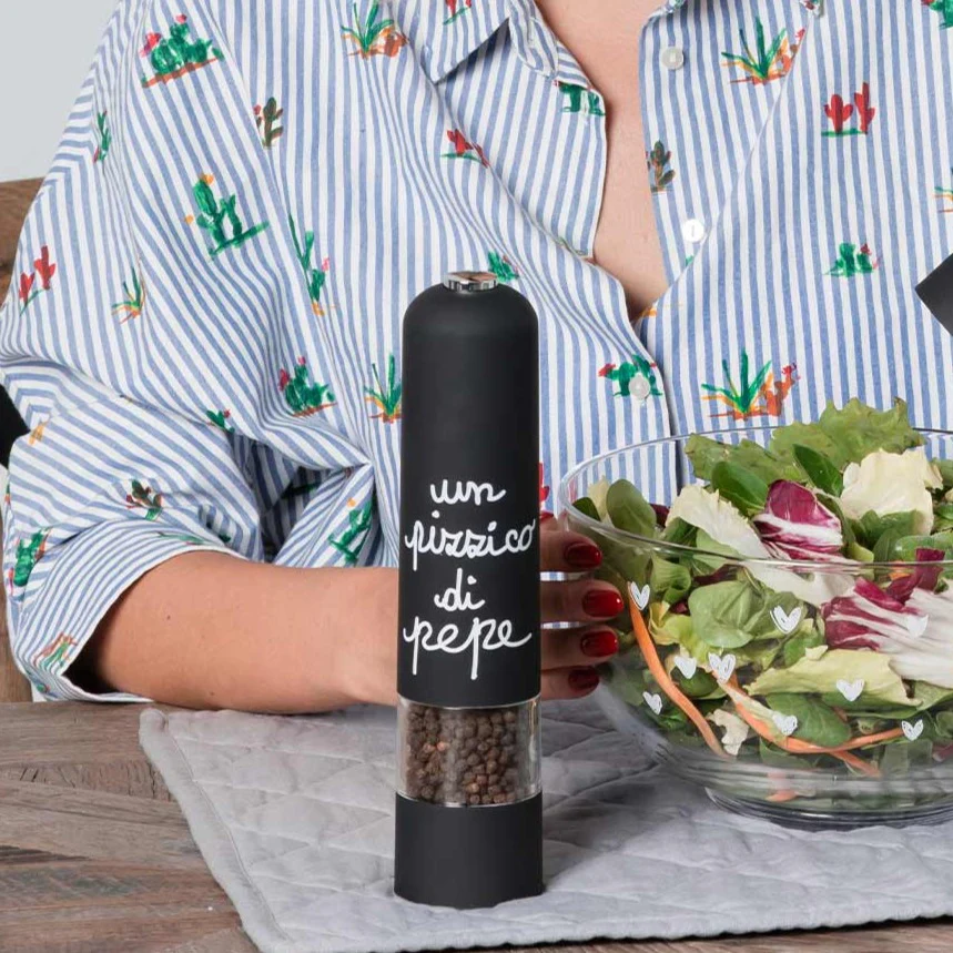 Macinapepe elettrico nero "Un pizzico di pepe"