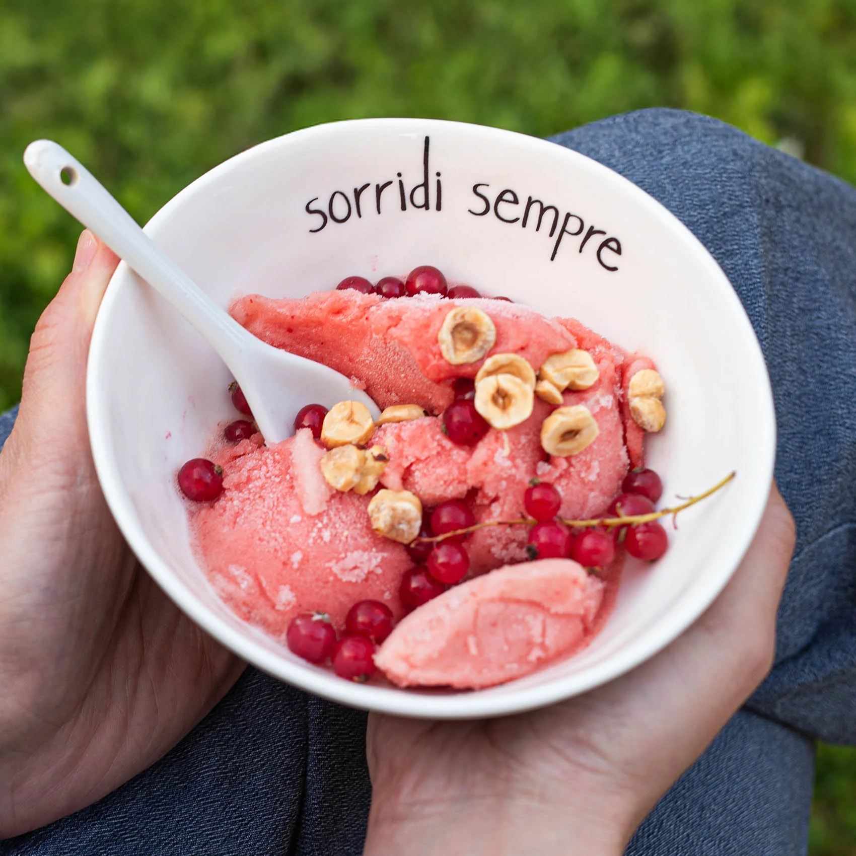 Set 2 coppette in ceramica "Sorridi sempre"