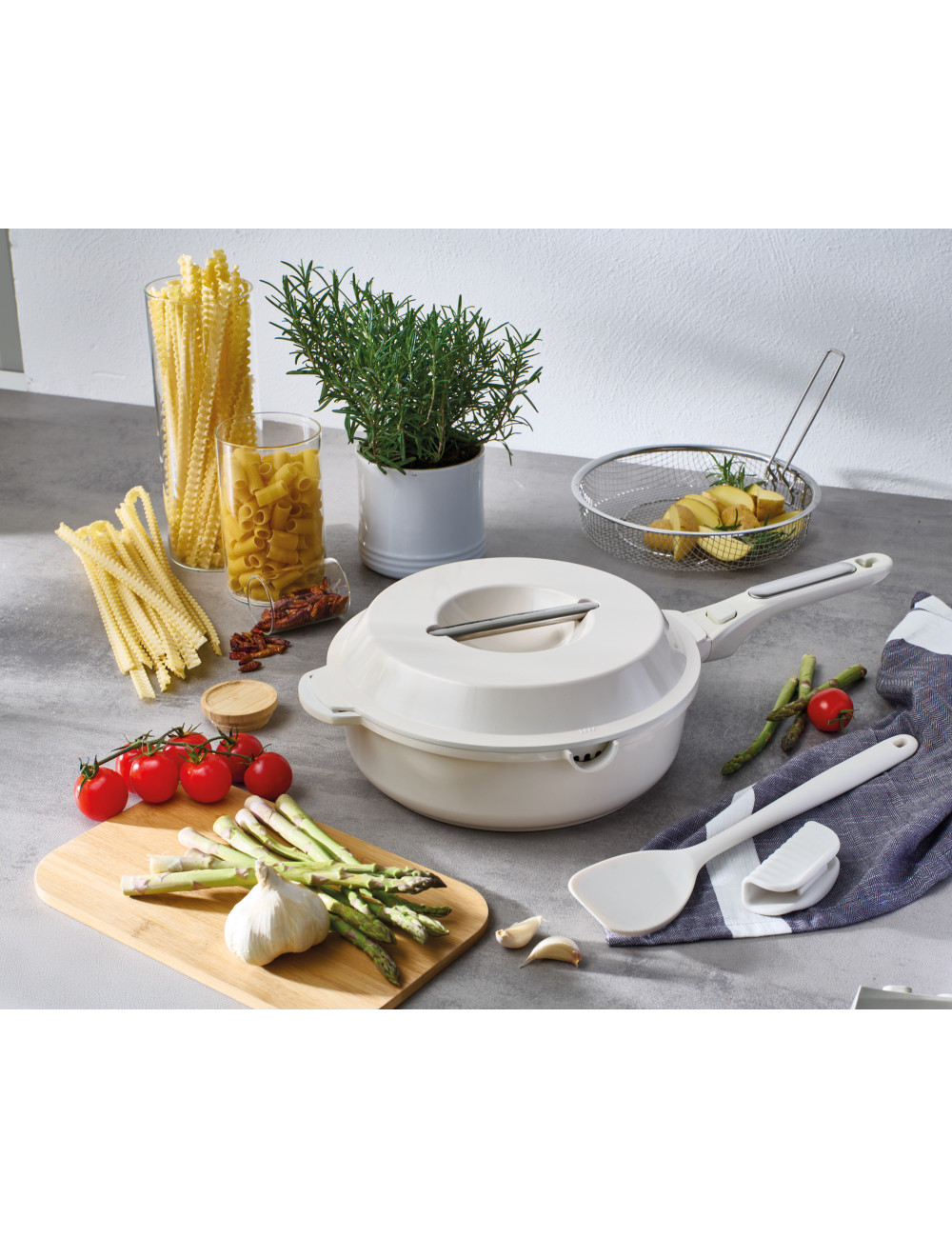 Pandora tutto fare10 in 1 in alluminio con rivestimento in ceramica antiaderente della Brandani 