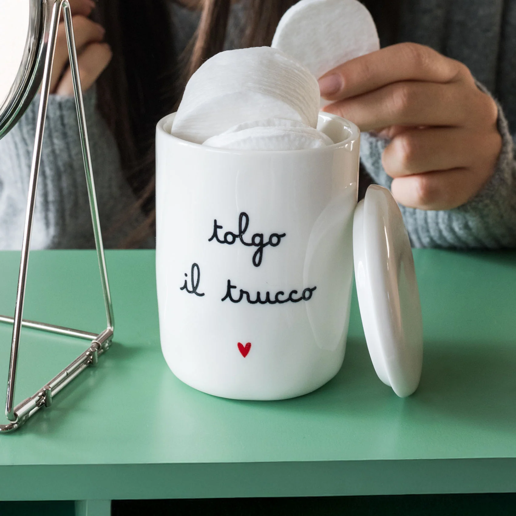 Portacotone in ceramica "Tolgo il trucco"