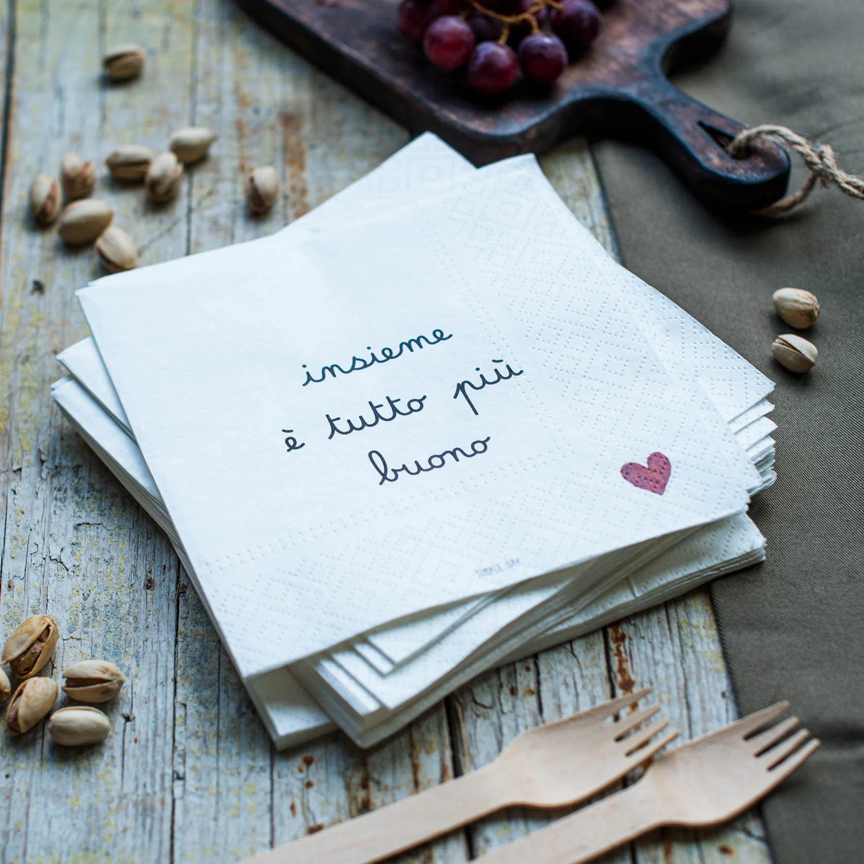 Set 20 tovaglioli in carta "Insieme è tutto più buono"