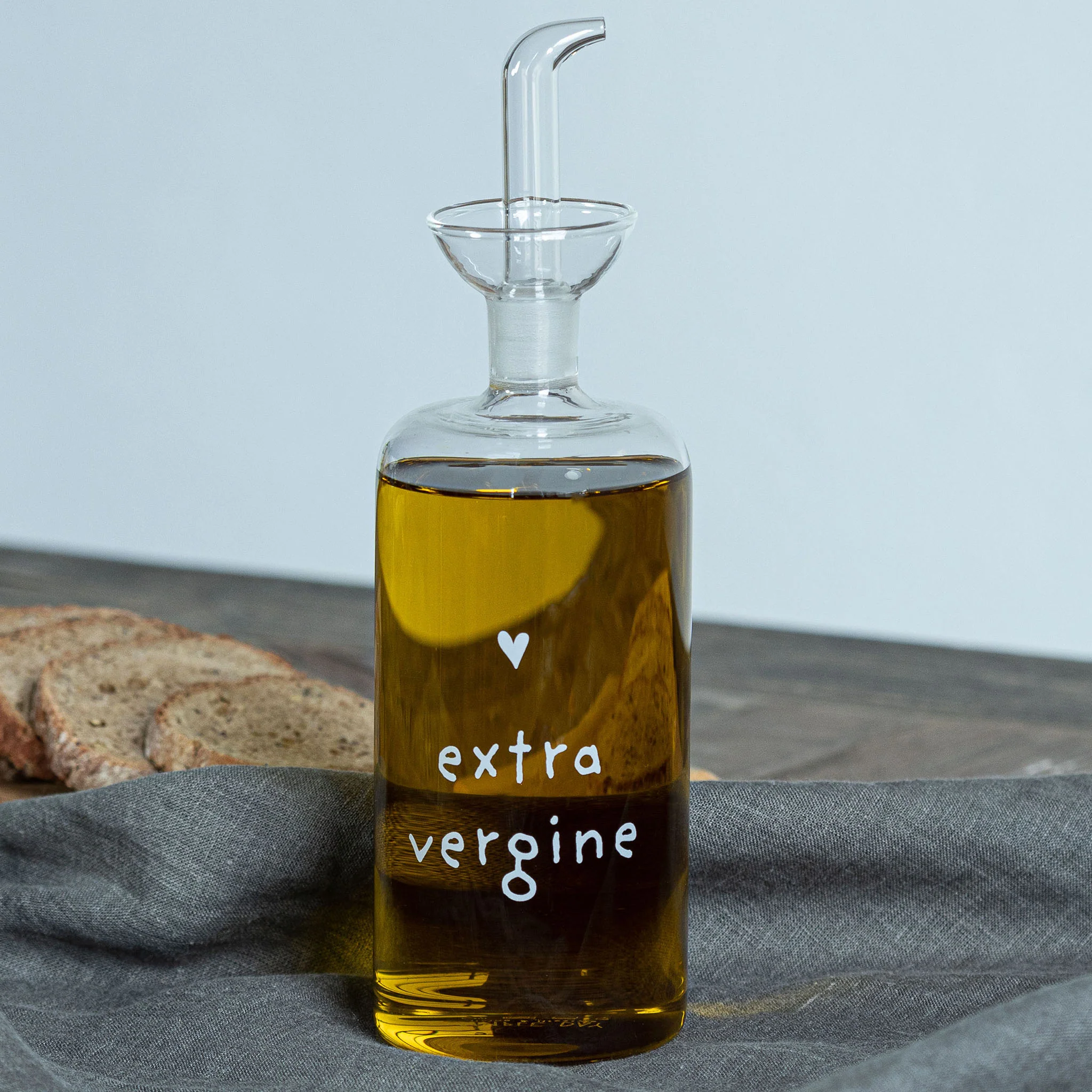 Oliera in vetro "Extra vergine cuore" 570ml 