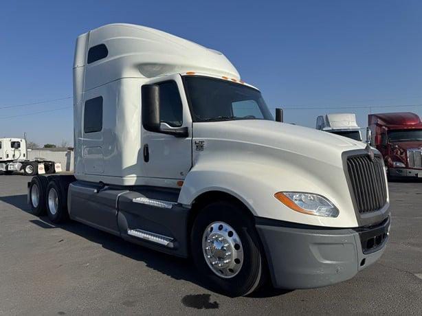 2021 INTERNATIONAL LT