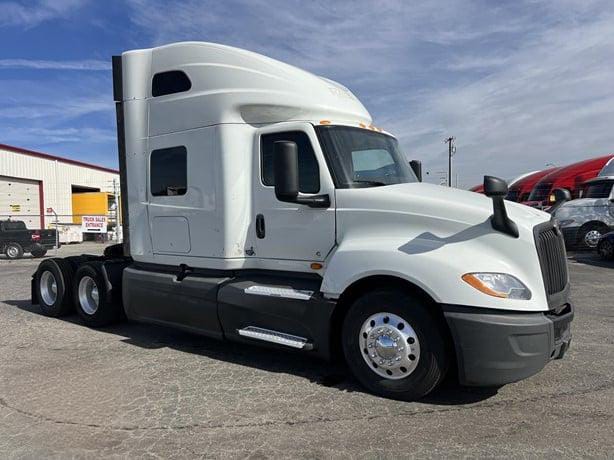 2021 INTERNATIONAL LT