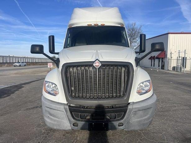 2021 INTERNATIONAL LT