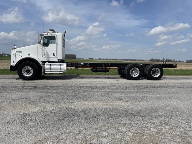 Kenworth T800 2016