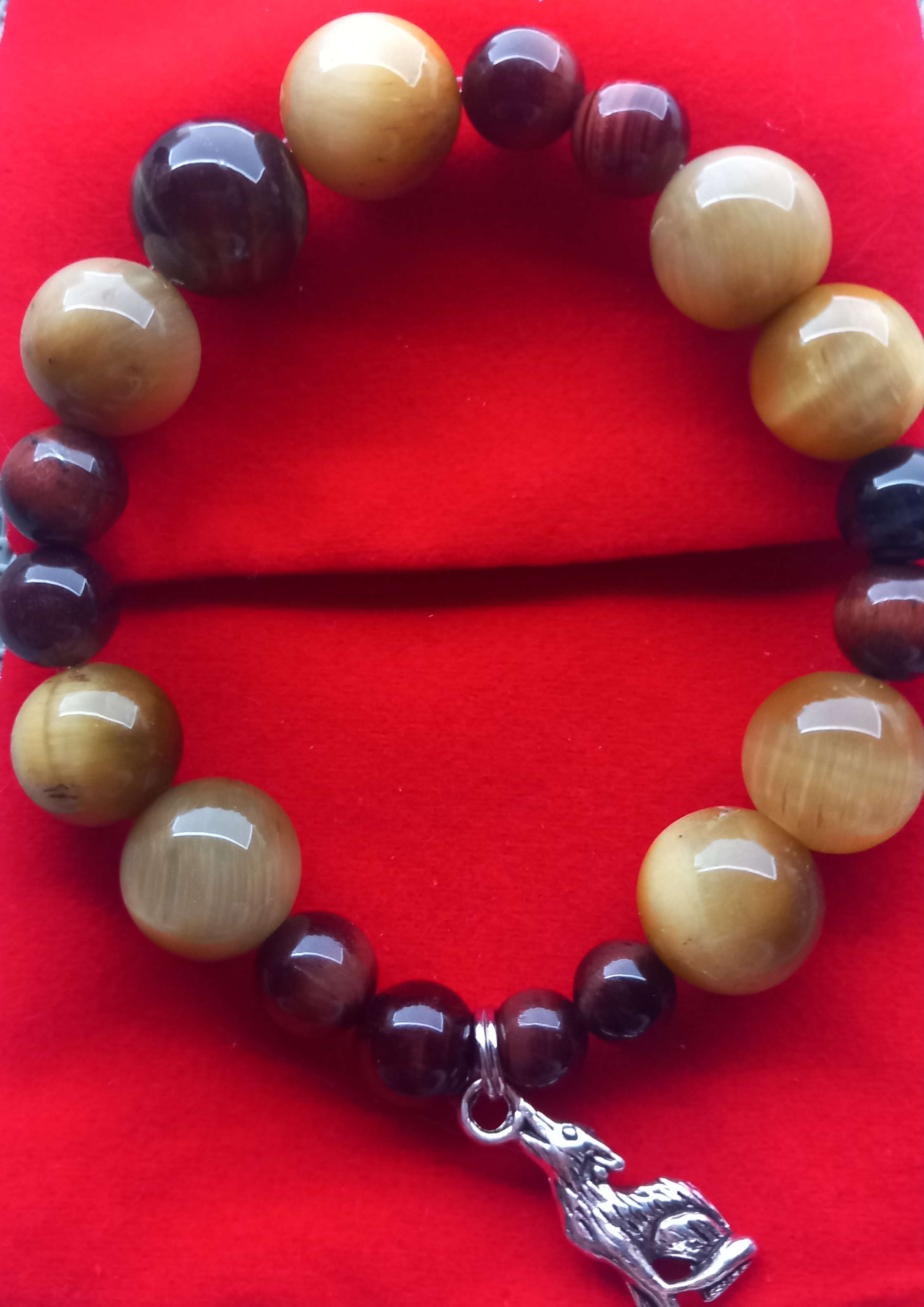 Offrez une expérience inoubliable avec la box Noel de Louve GOLD! 