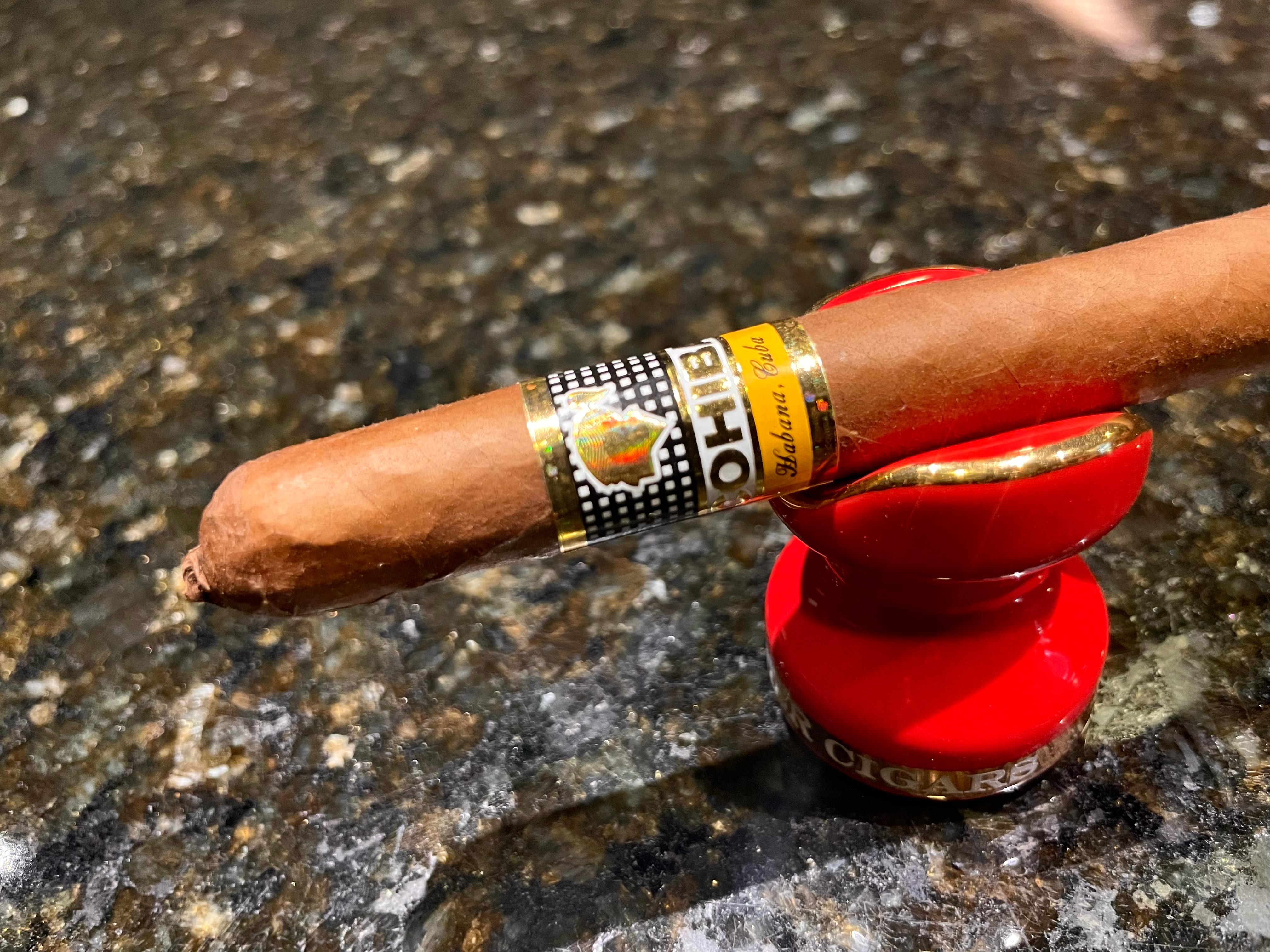 COHIBA CORONAS ESPECIALES