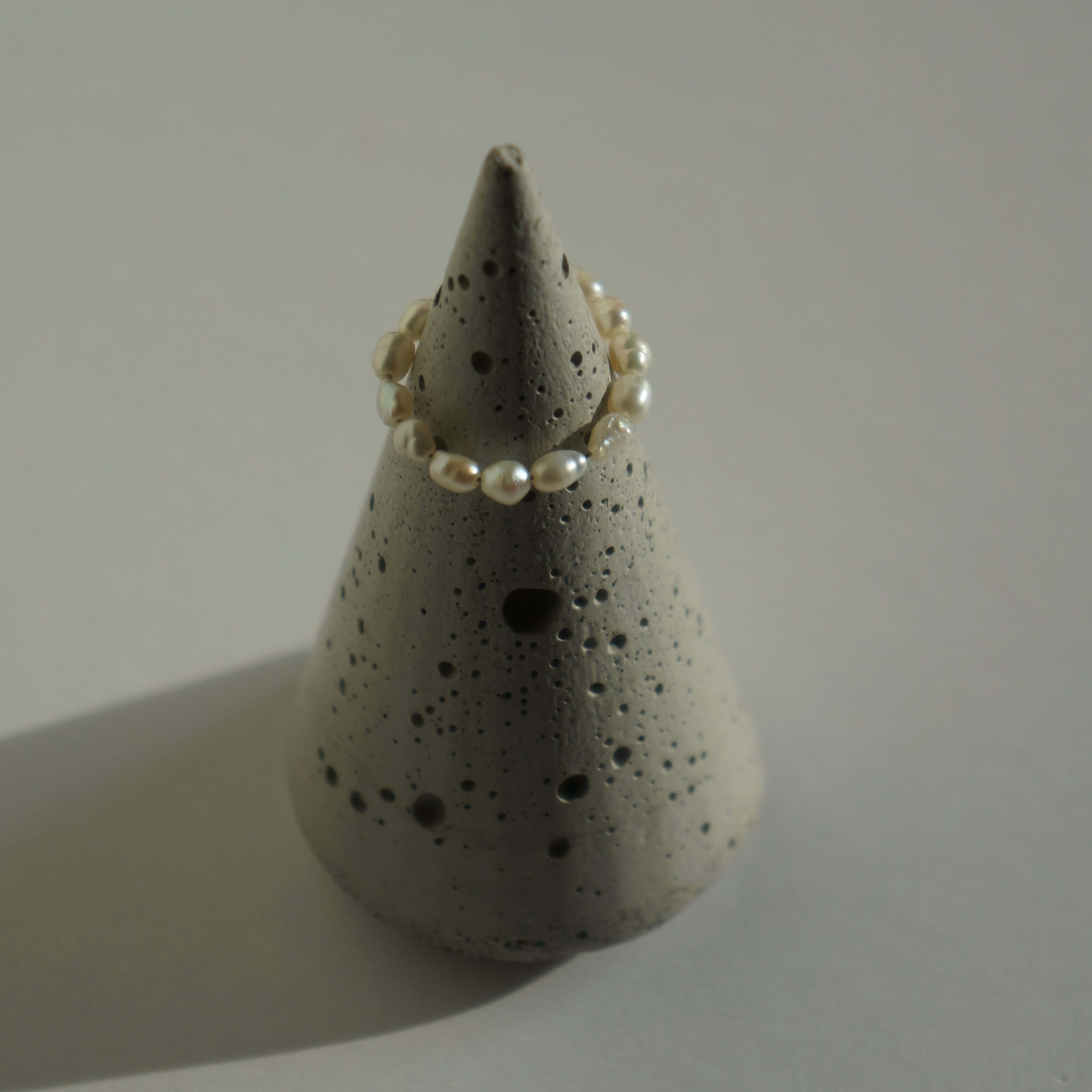 Perlita Ring