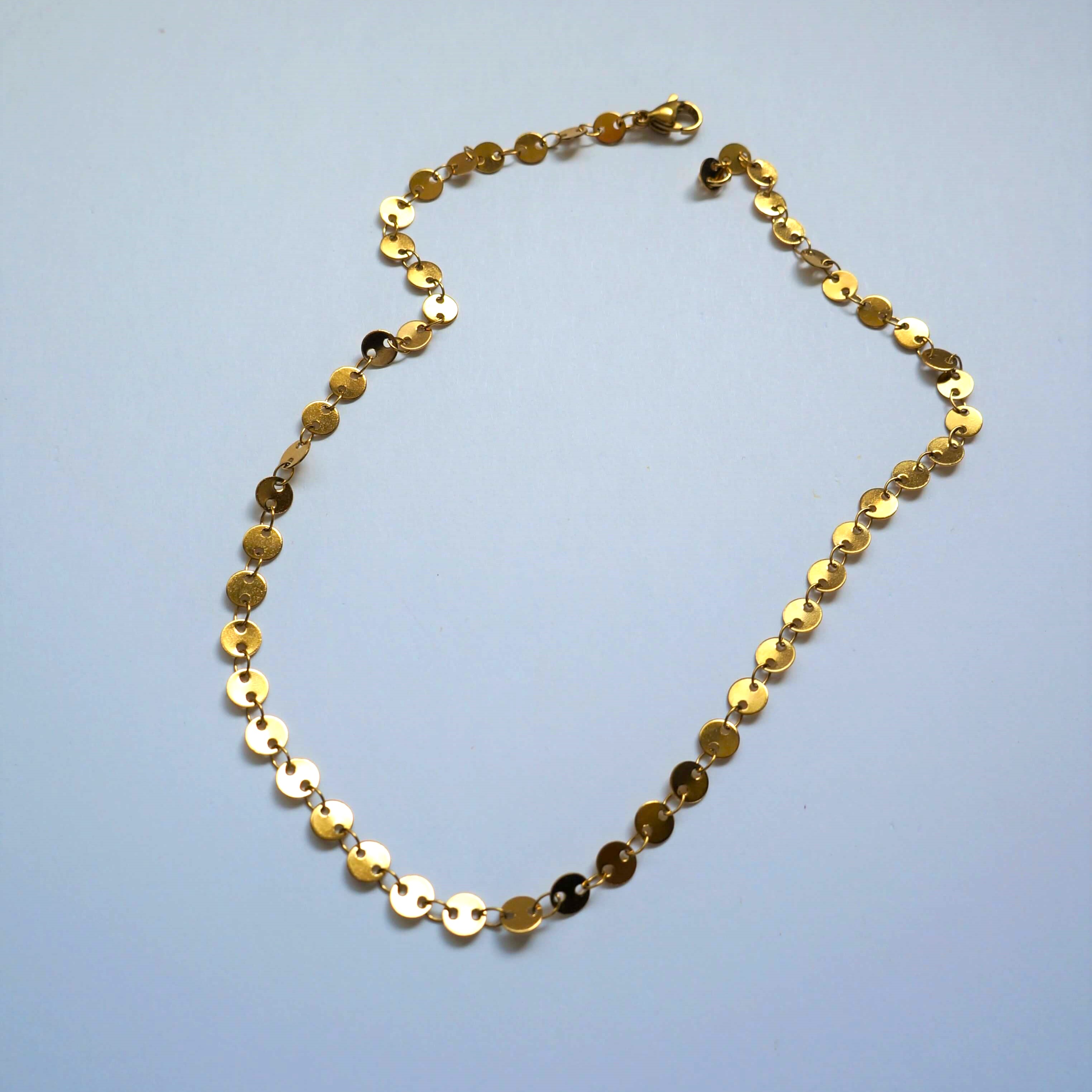 Shimmer Choker