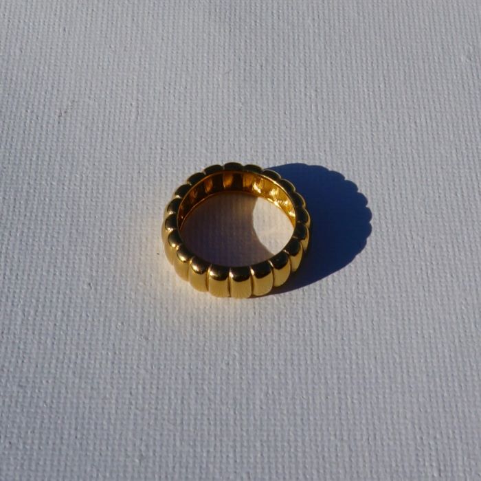 Ribbed Ring