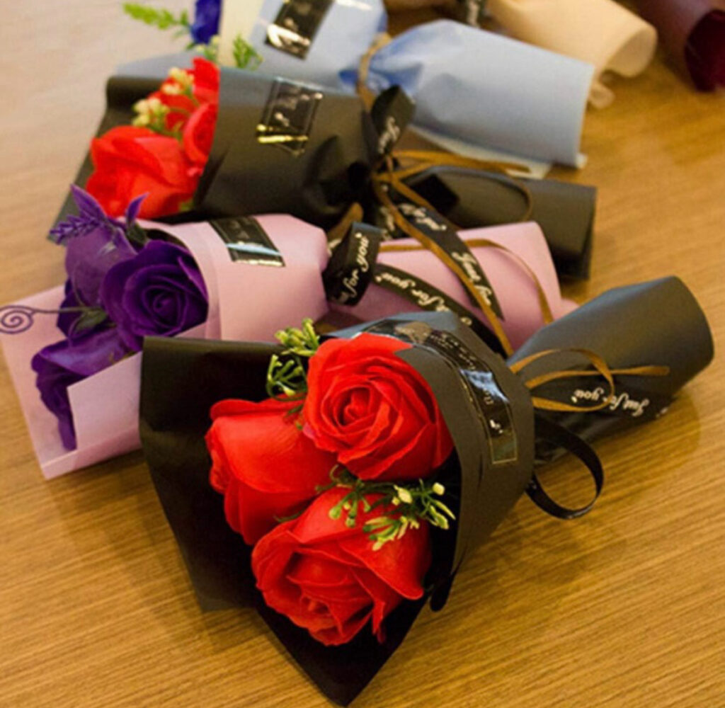 Artificial rose bouquet flower (3roses)