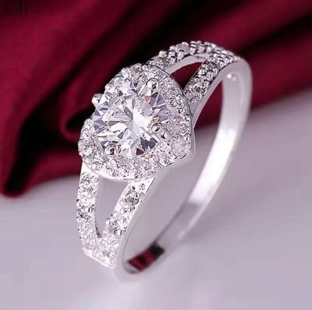 925 Sterling Silver Heart shaped Ring available in sizes 6-10