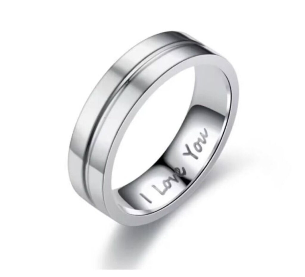 I LOVE YOU ring for Men and Women available in gold, silver or black