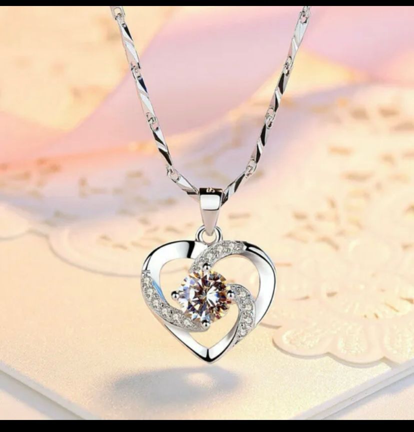 Heart Pendant Necklace