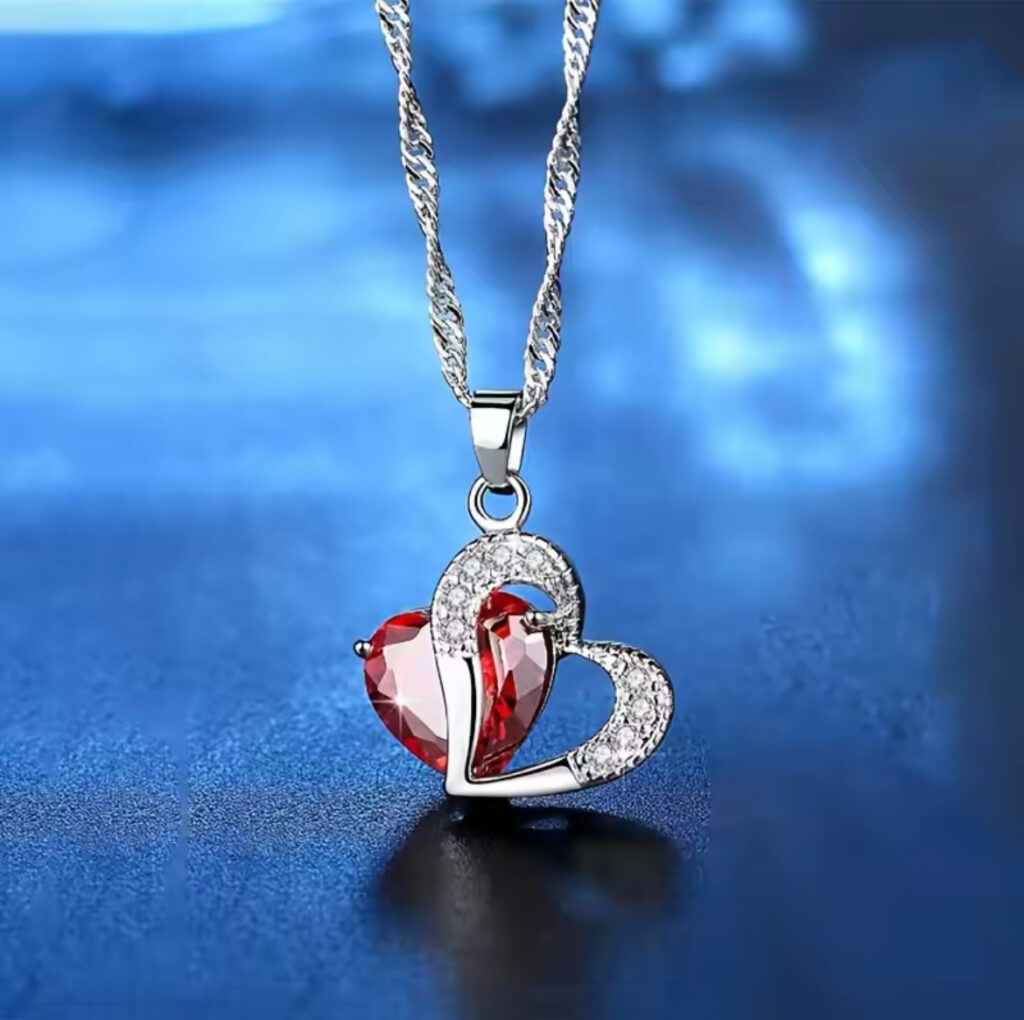 Heart Pendant Necklace with Rose gift box