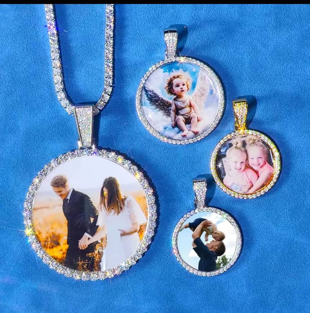 Customizable Necklace (can dm on whatsapp for more customization tips)