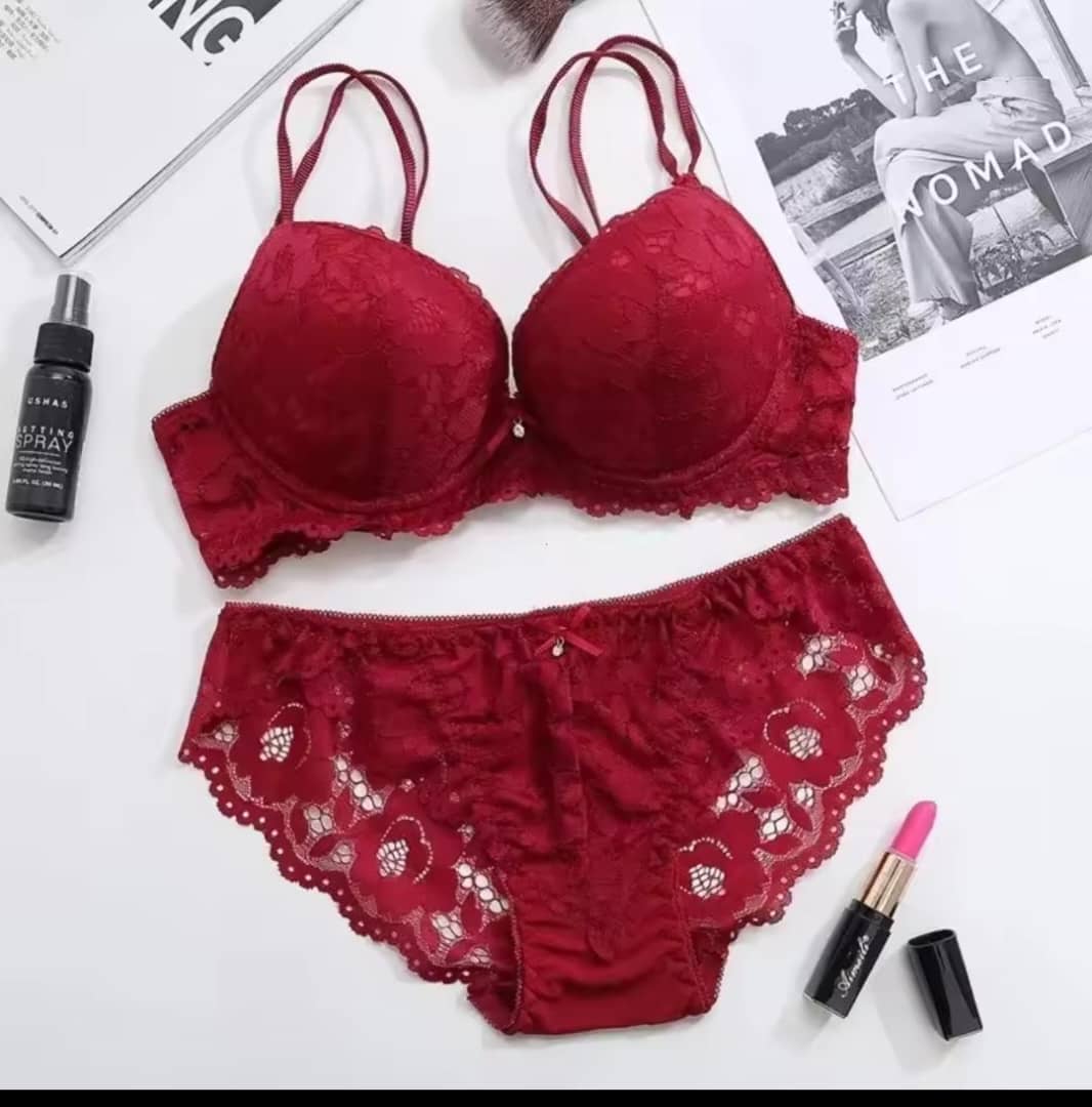 Lace Lingerie Set