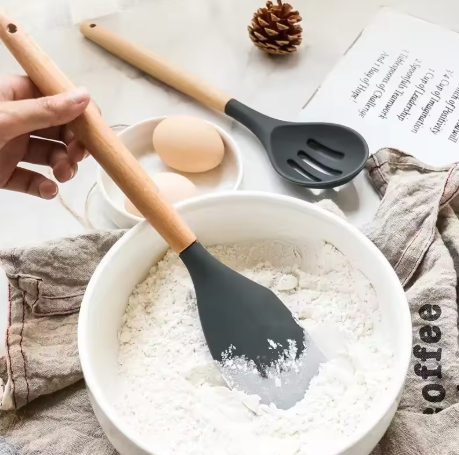 12PCS Food Grade Silicone Kitchen Cookware Utensils Turner Spatula Measuring Spoon Practical Cooking Tool Kitchenware Set