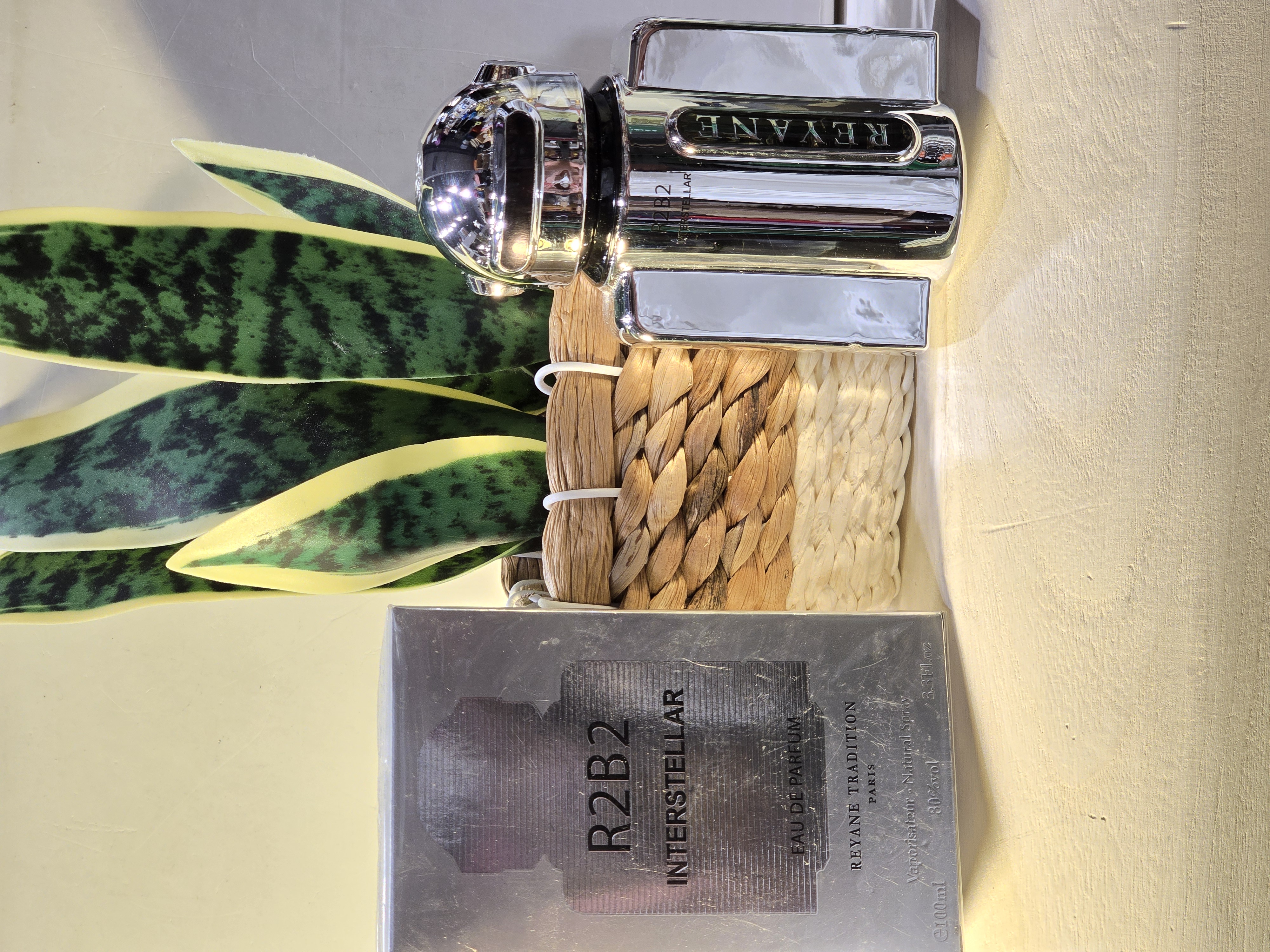 R2B2 Interstellar Perfume by Keyano
