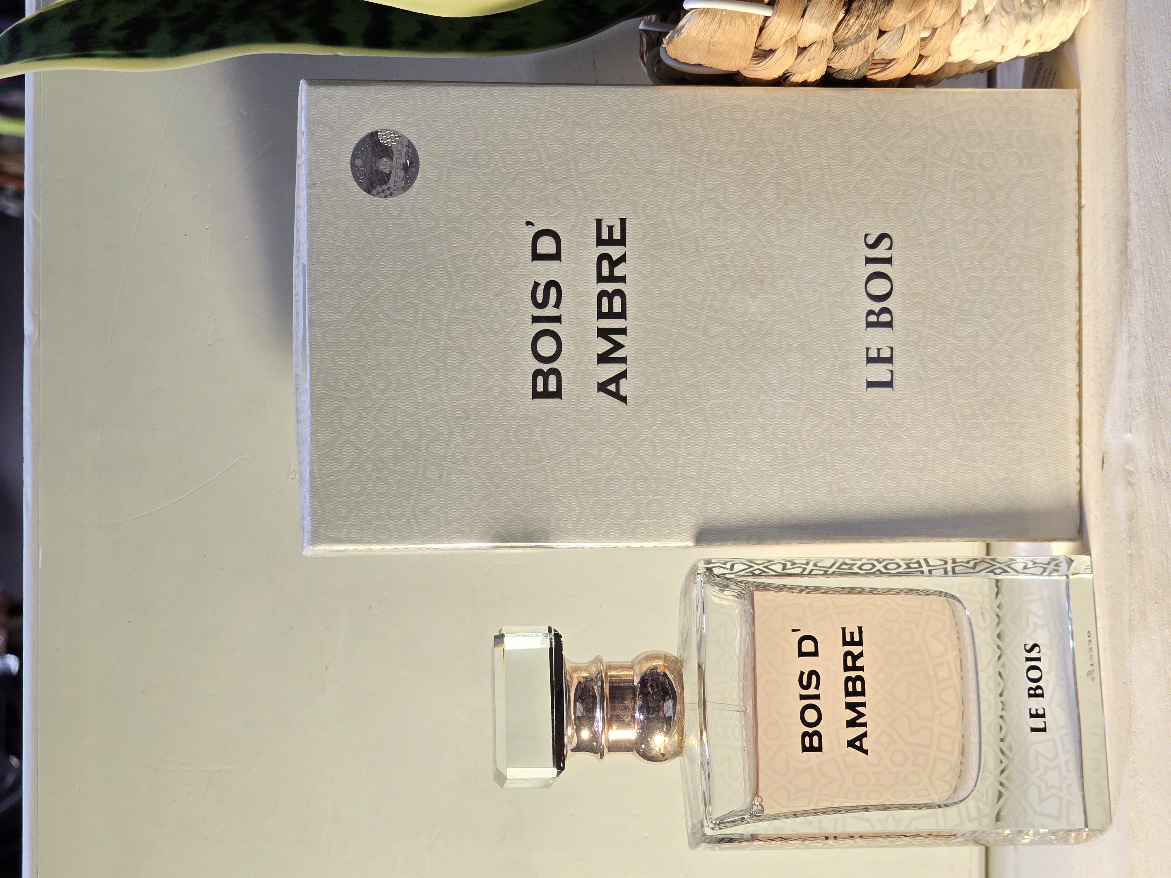 Bois d'Ambre Le Bois Perfume