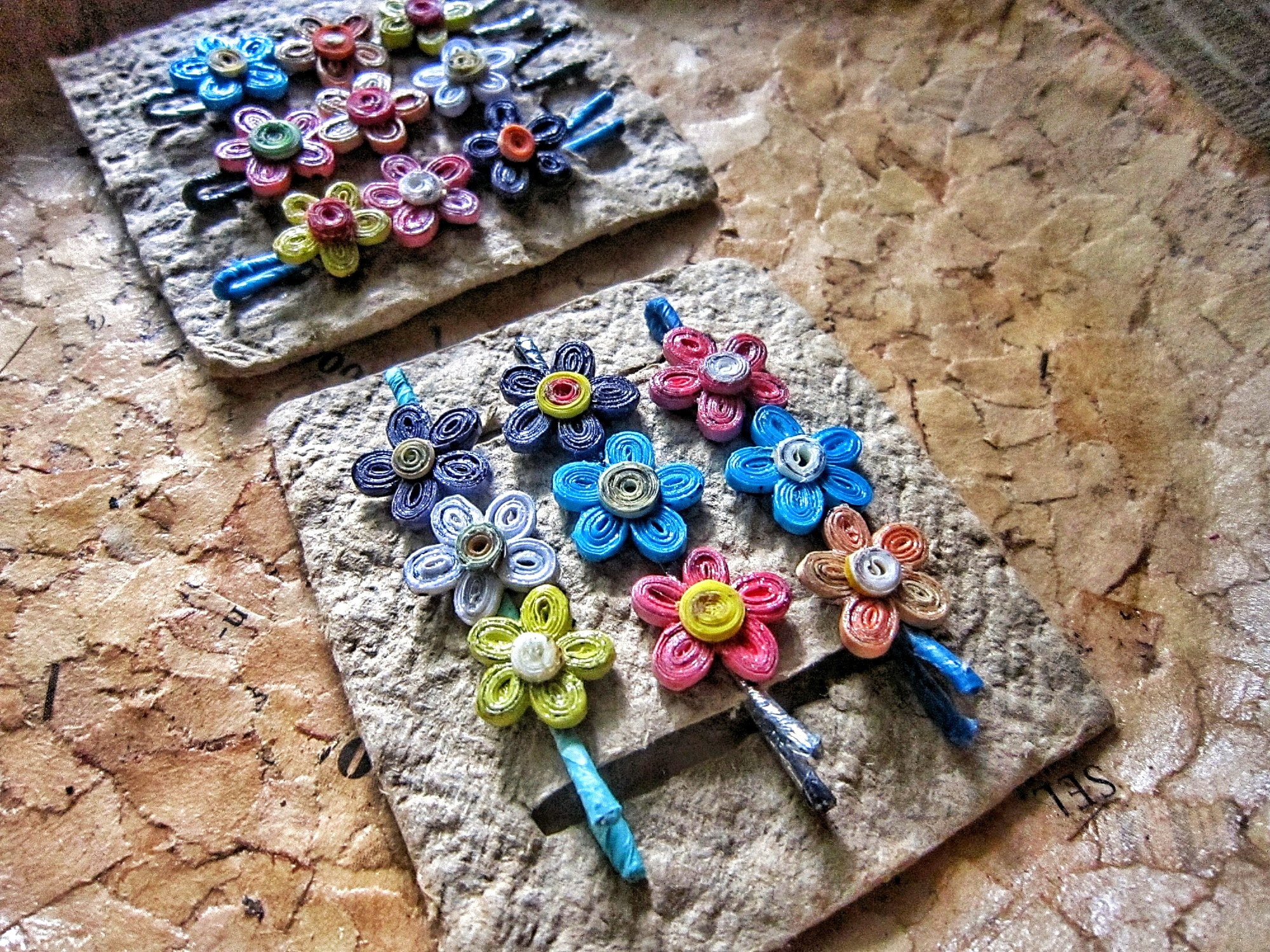 Paper quilling hair clips,Recycle gifts,One set hair clips,Women gift recycle,Tiny recycle,Flower quilling,Paper accessories,Eco friendly